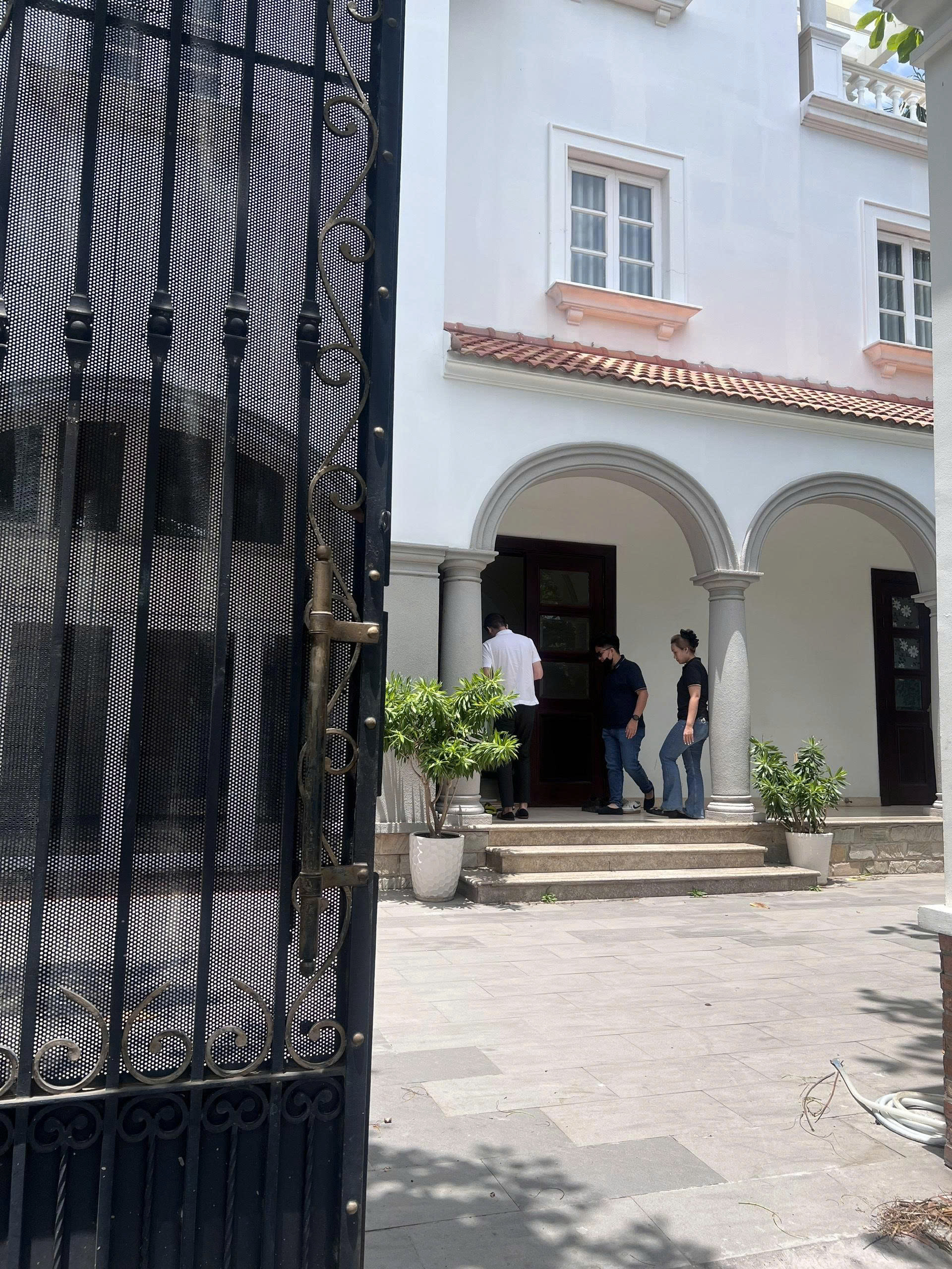 Villa for Rent 113 Nguyen Van Huong Thao Dien HCMC – 5BR | Pool | $5,000