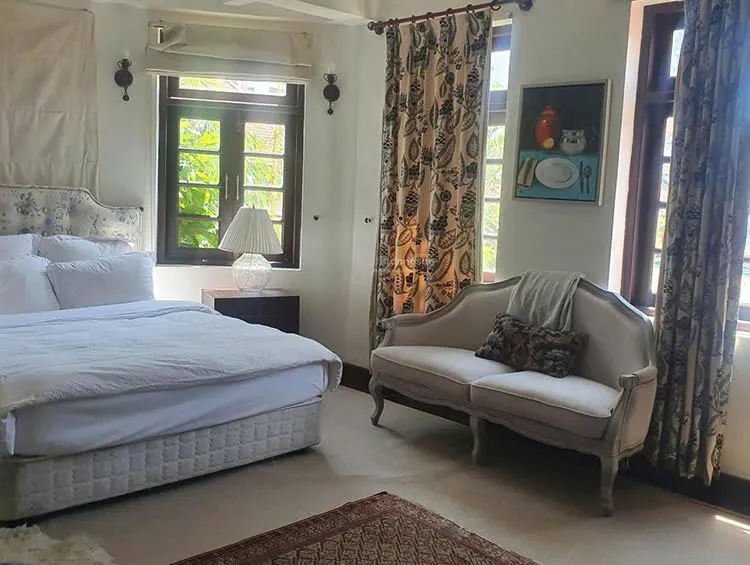 Villa for Rent on Duong 42 Thao Dien – 5BR 550sqm 4,800 USD/month