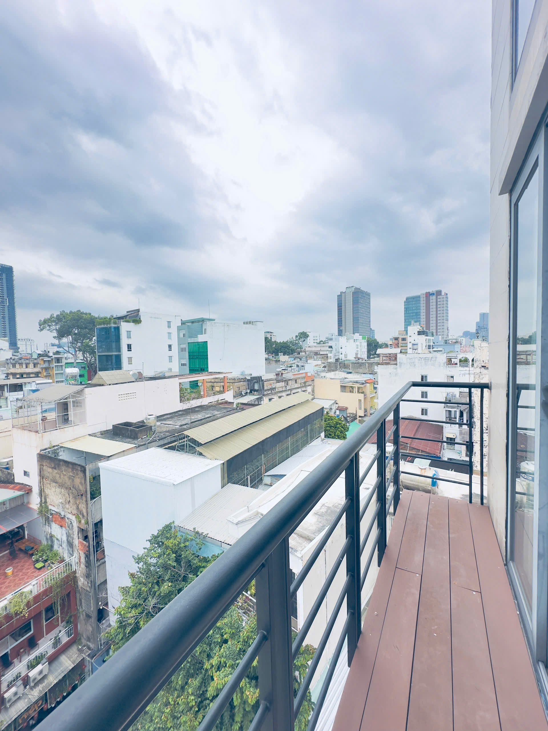 2-Bedroom Serviced Apartment for Rent on Tran Dinh Xu District 1 HCMC – 17 Million/month
