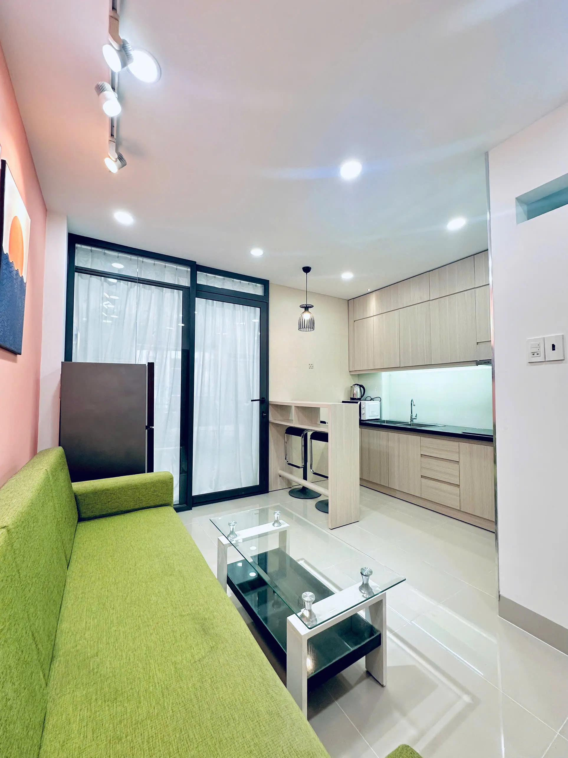 1-Bedroom Serviced Apartment for Rent on Tran Dinh Xu District 1 – 14 Million/month 45sqm 570 USD/month