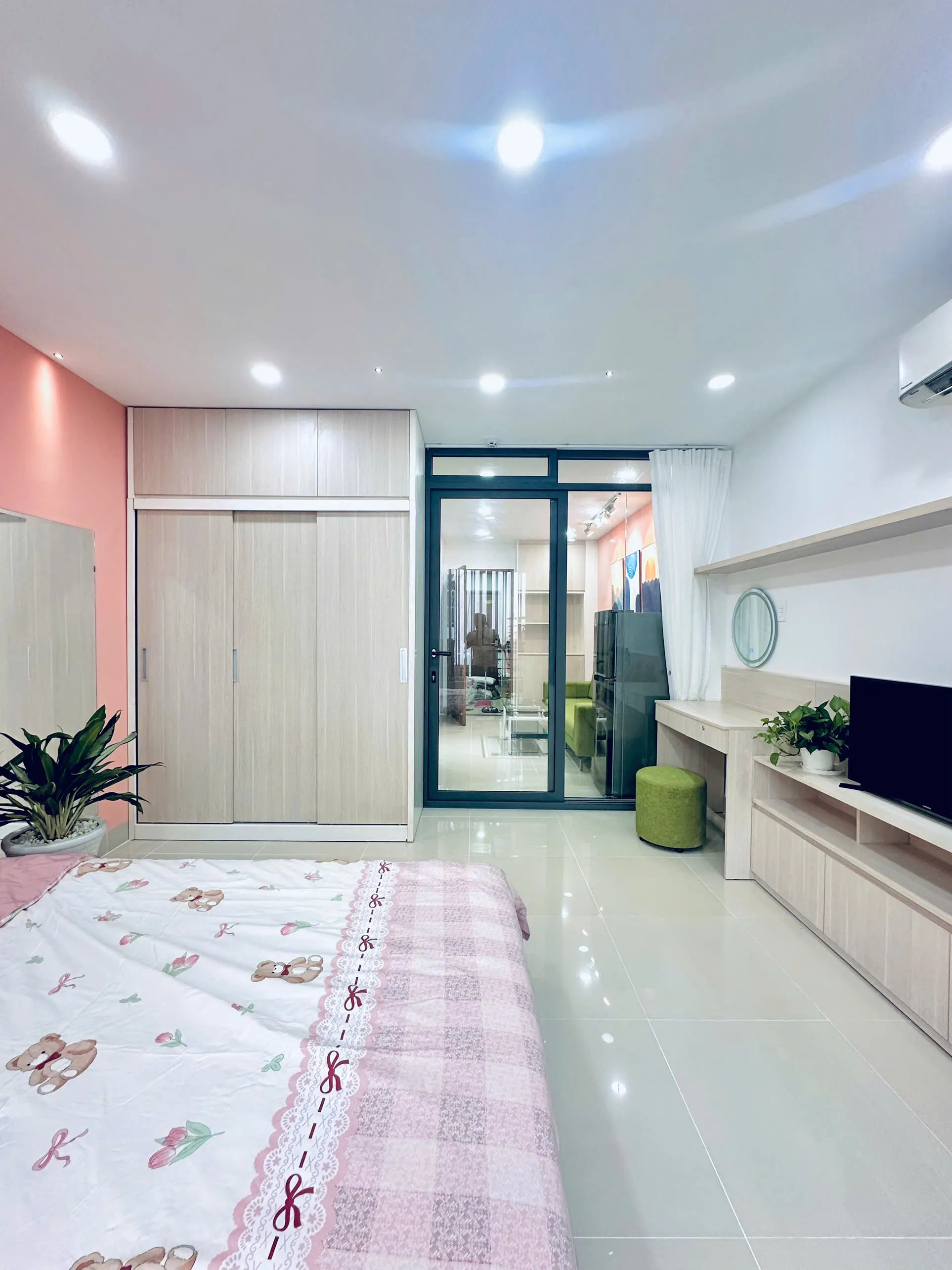 1-Bedroom Serviced Apartment for Rent on Tran Dinh Xu District 1 – 14 Million/month 45sqm 570 USD/month