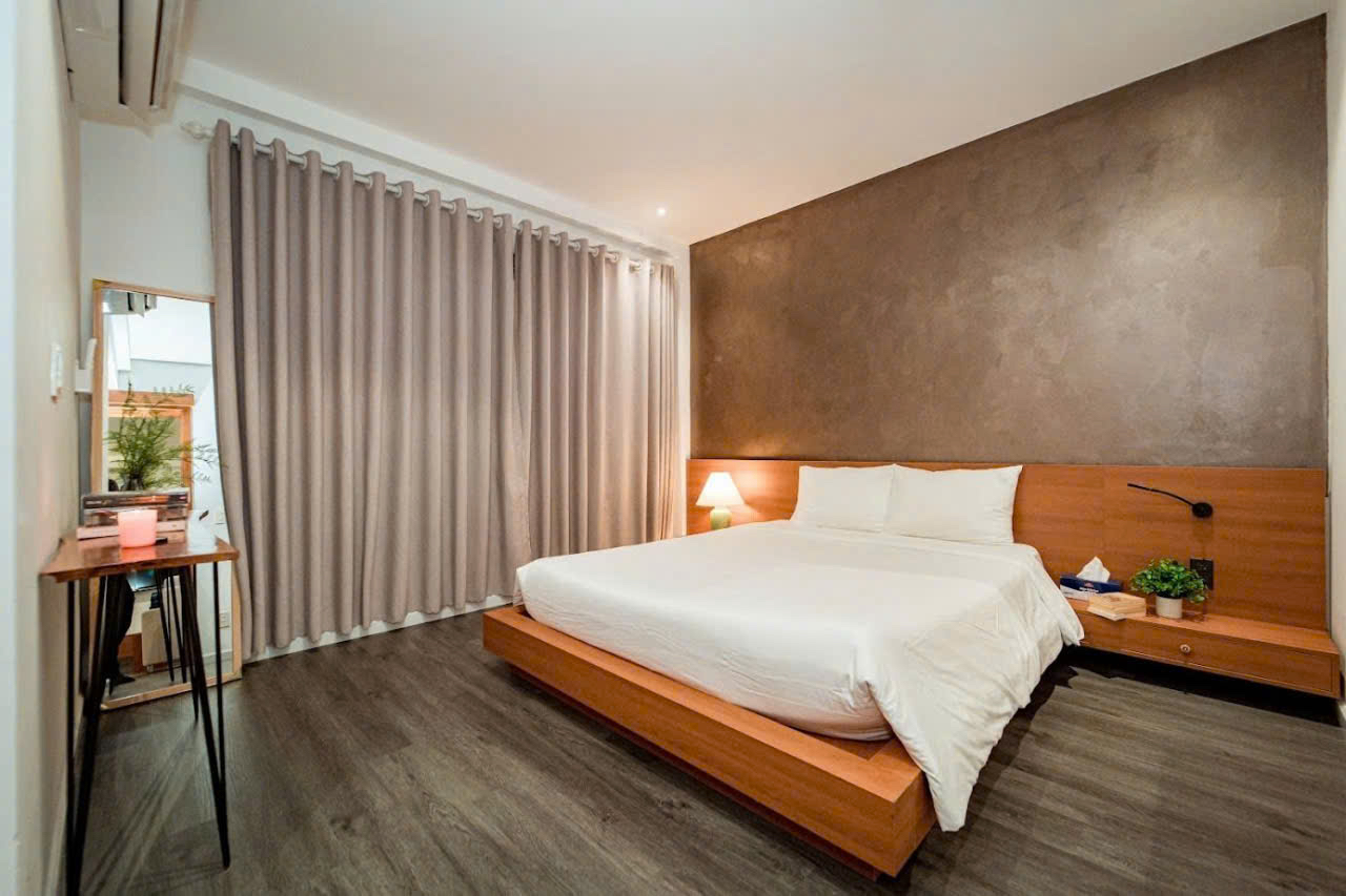 1 Bedroom Serviced Apartment Ngo Van Nam Street HCMC – 23 Million/month