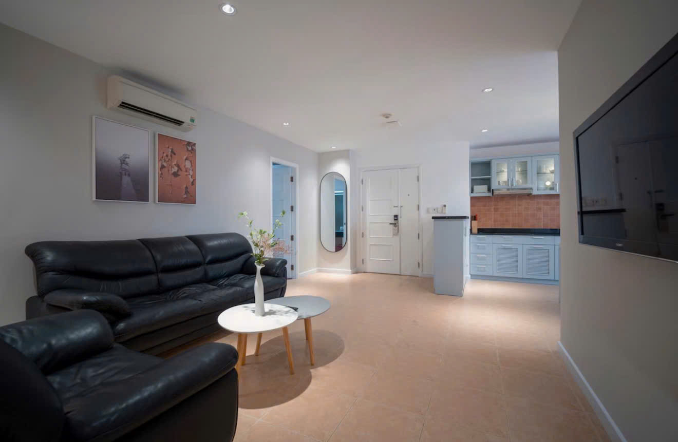 2-Bedroom Apartment for Rent in District 3 90sqm 1,500 USD/month