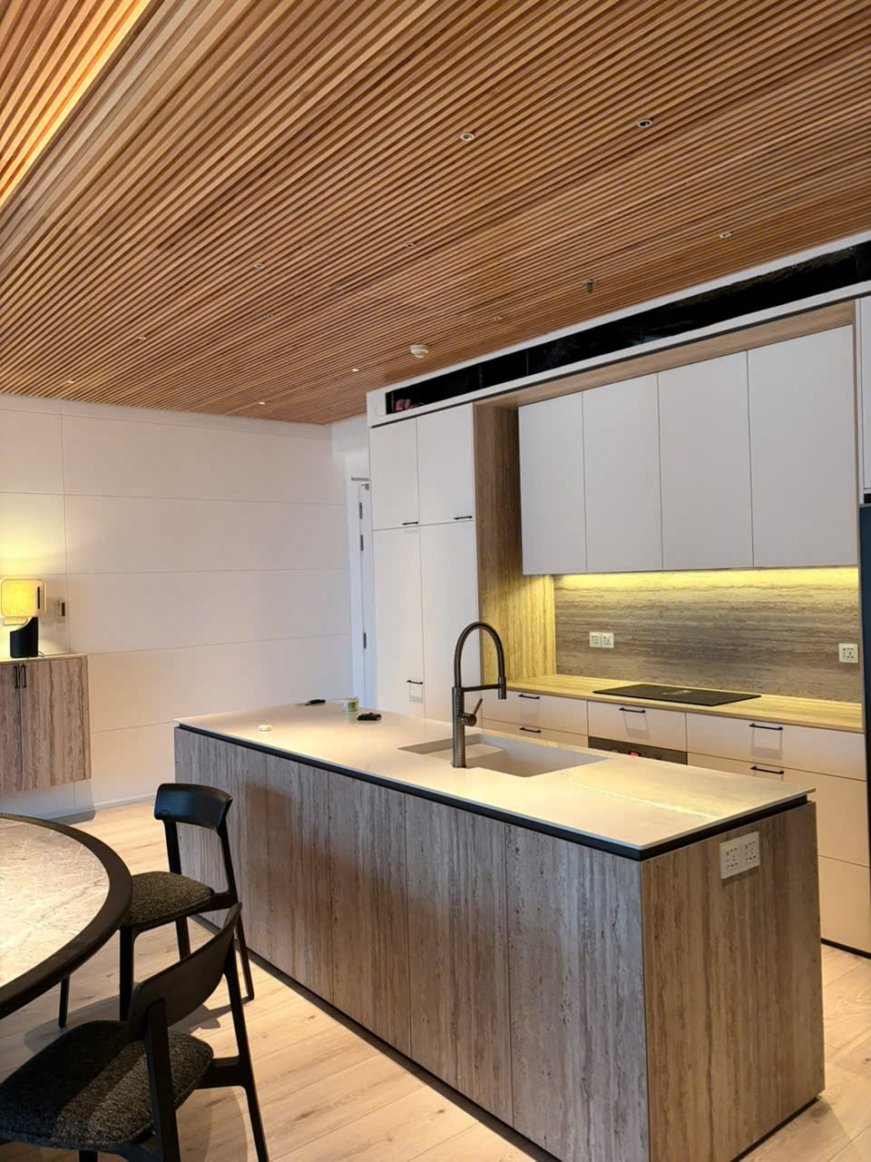 3-Bedroom Estella Heights Apartment for Rent in An Phu 150sqm 5,000 USD/month