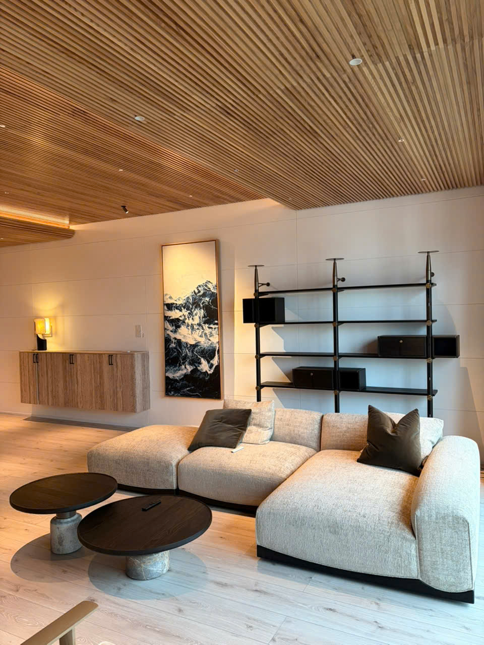 3-Bedroom Estella Heights Apartment for Rent in An Phu 150sqm 5,000 USD/month