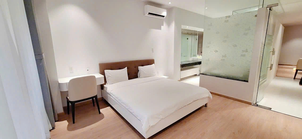 1-Bedroom Apartment for Rent in District 3 70sqm 1,100 USD/month