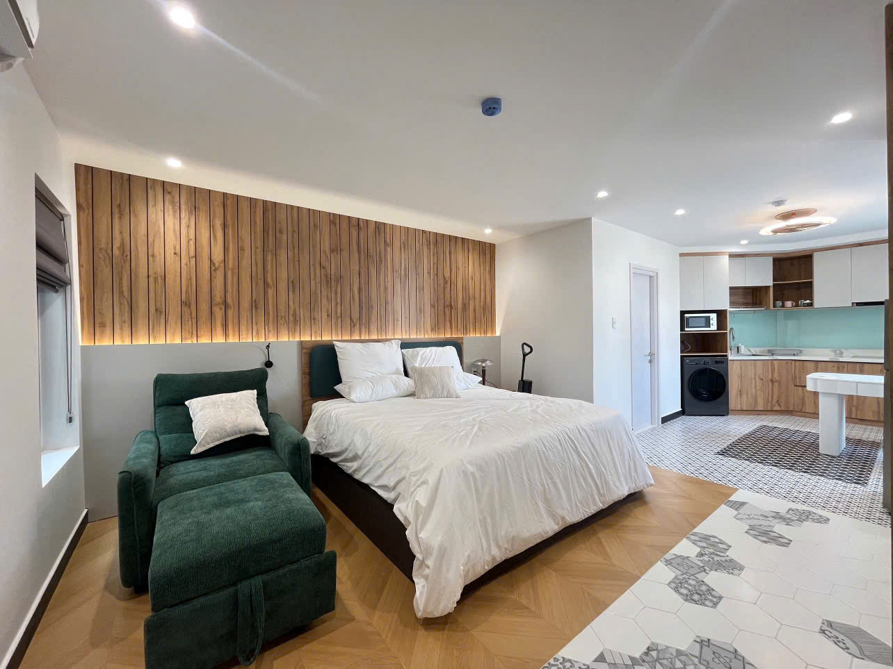 Studio Serviced Apartment for Rent in District 1 570 USD/month