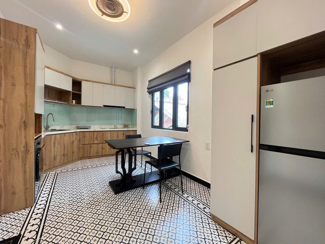 Serviced Apartment for Rent District 1 Tan Dinh 50sqm 650 USD/month