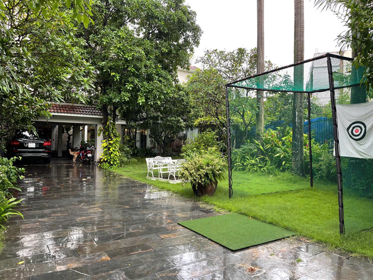 6-Bedroom Villa for Rent in Thao Dien 1000sqm 8,500 USD/month
