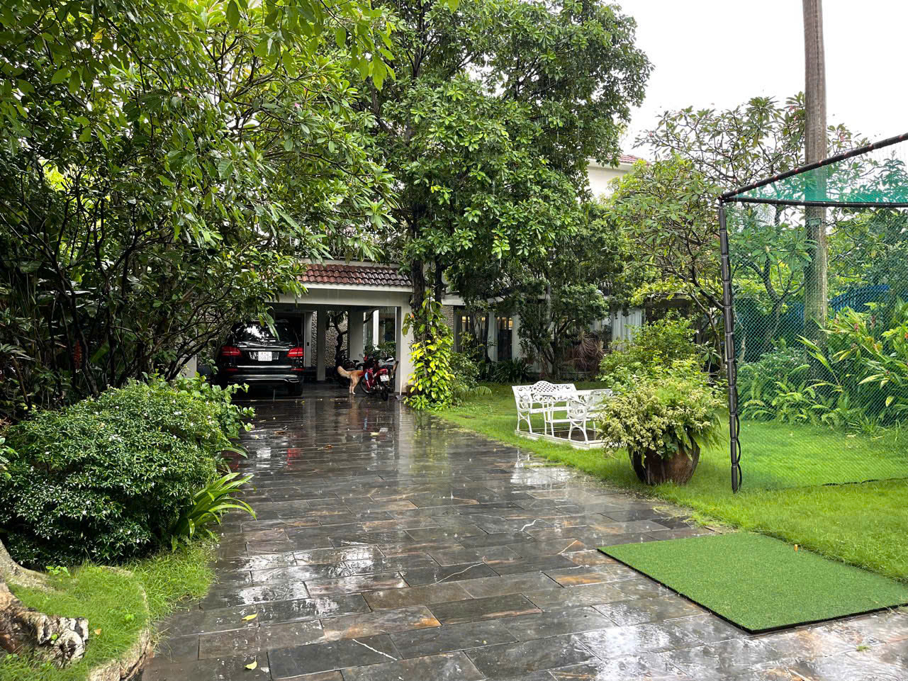 6-Bedroom Villa for Rent in Thao Dien 1000sqm 8,500 USD/month