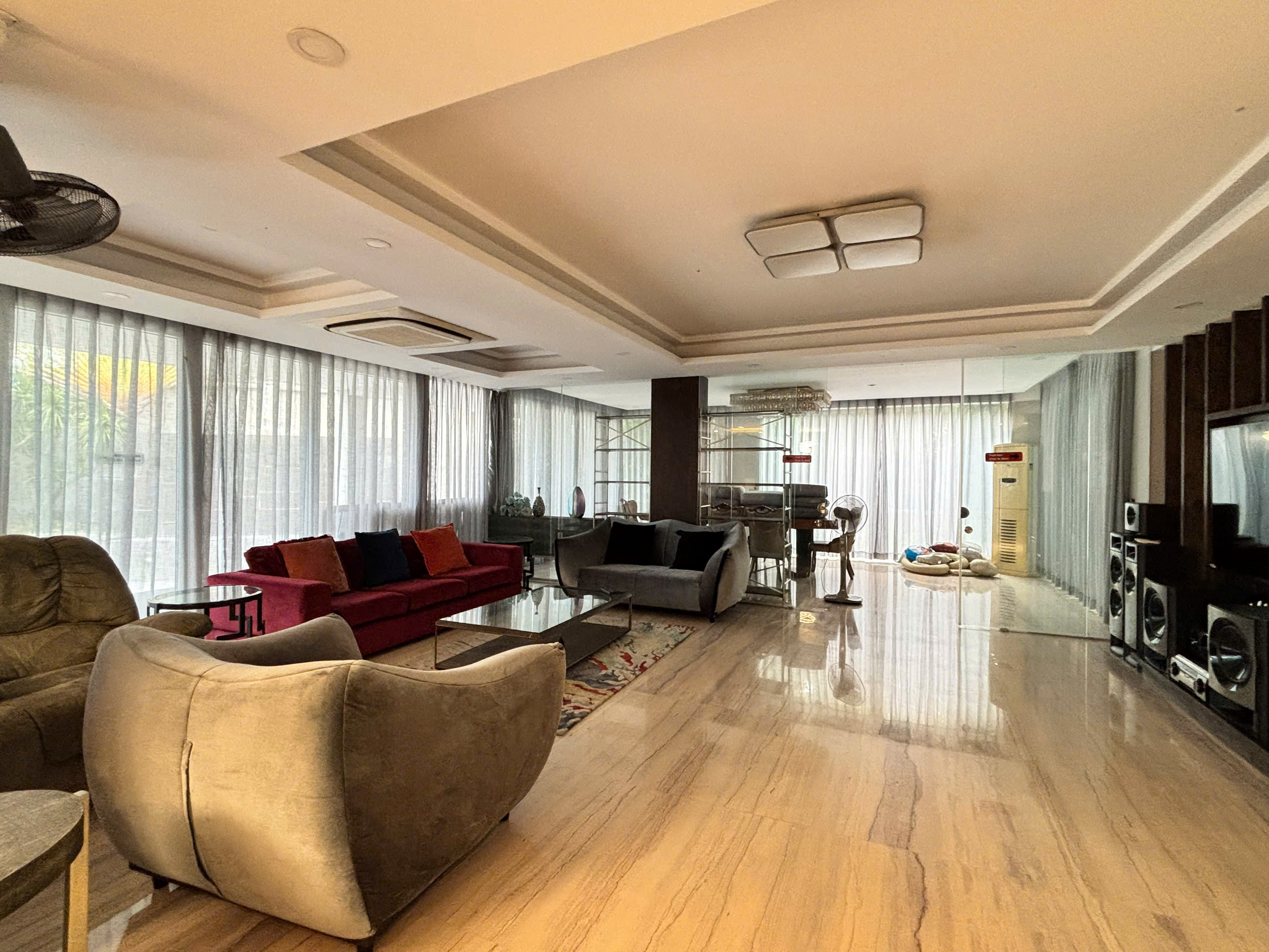 6-Bedroom Villa for Rent in Thao Dien 1000sqm 8,500 USD/month