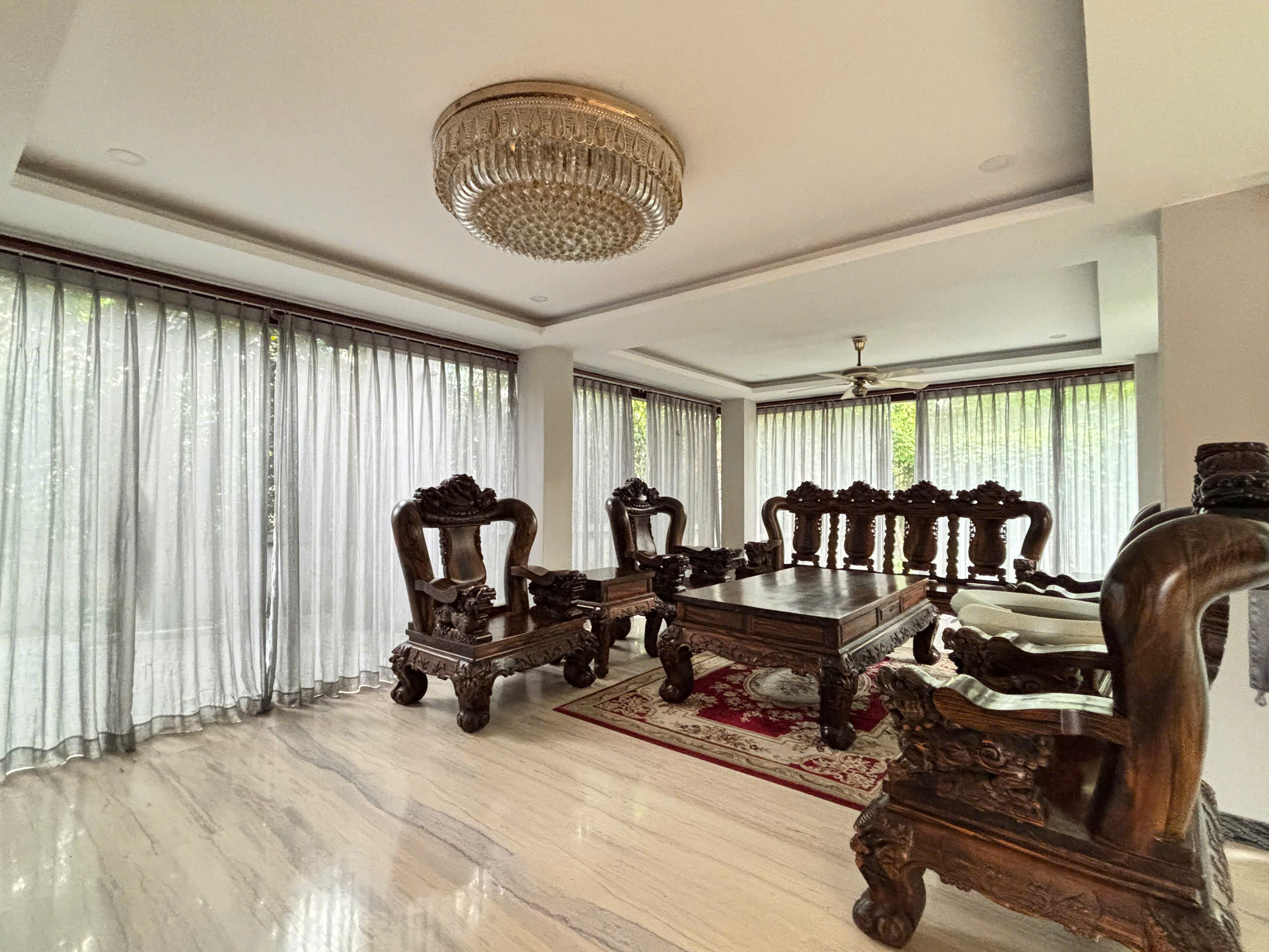 6-Bedroom Villa for Rent in Thao Dien 1000sqm 8,500 USD/month