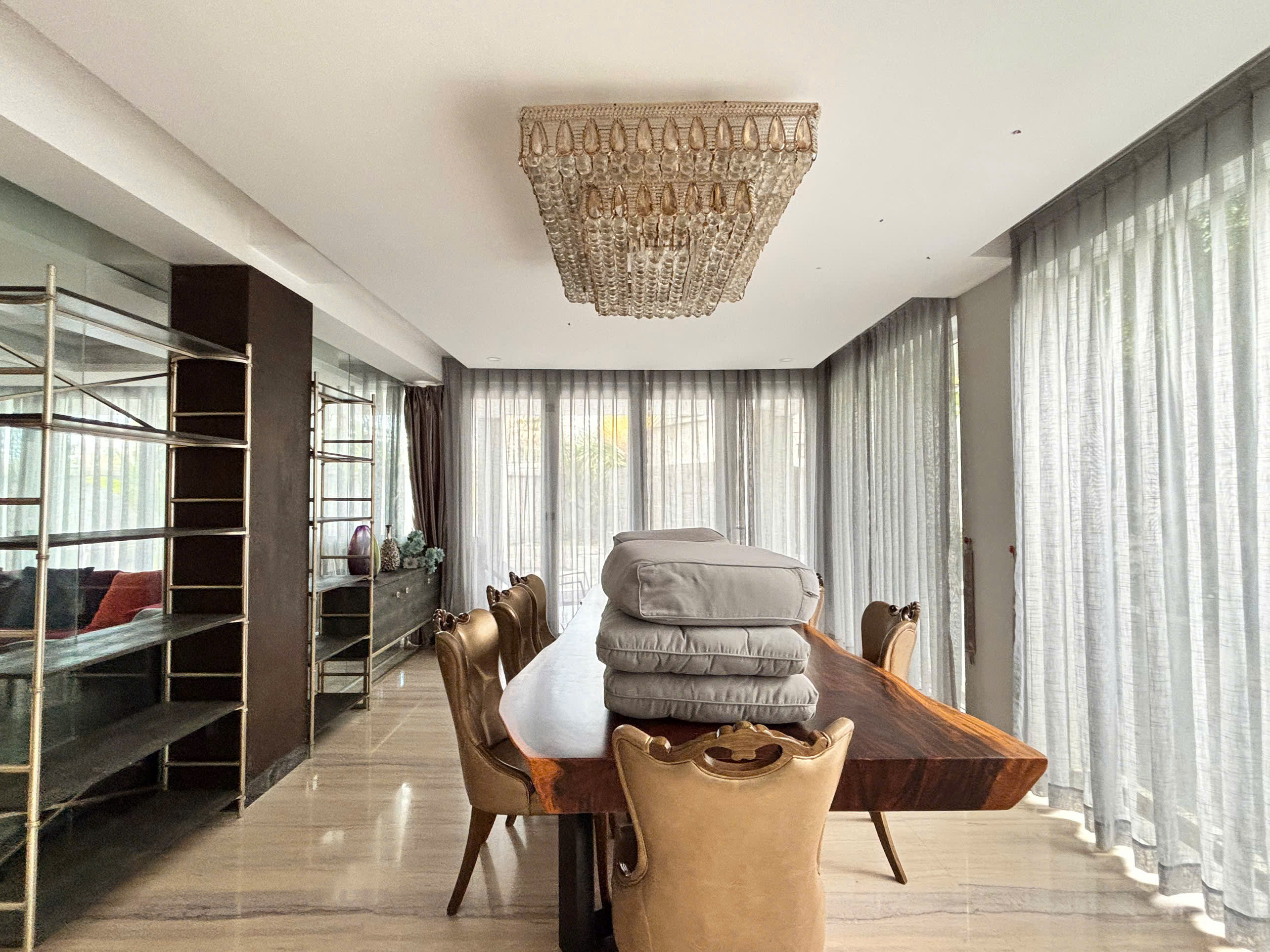 6-Bedroom Villa for Rent in Thao Dien 1000sqm 8,500 USD/month