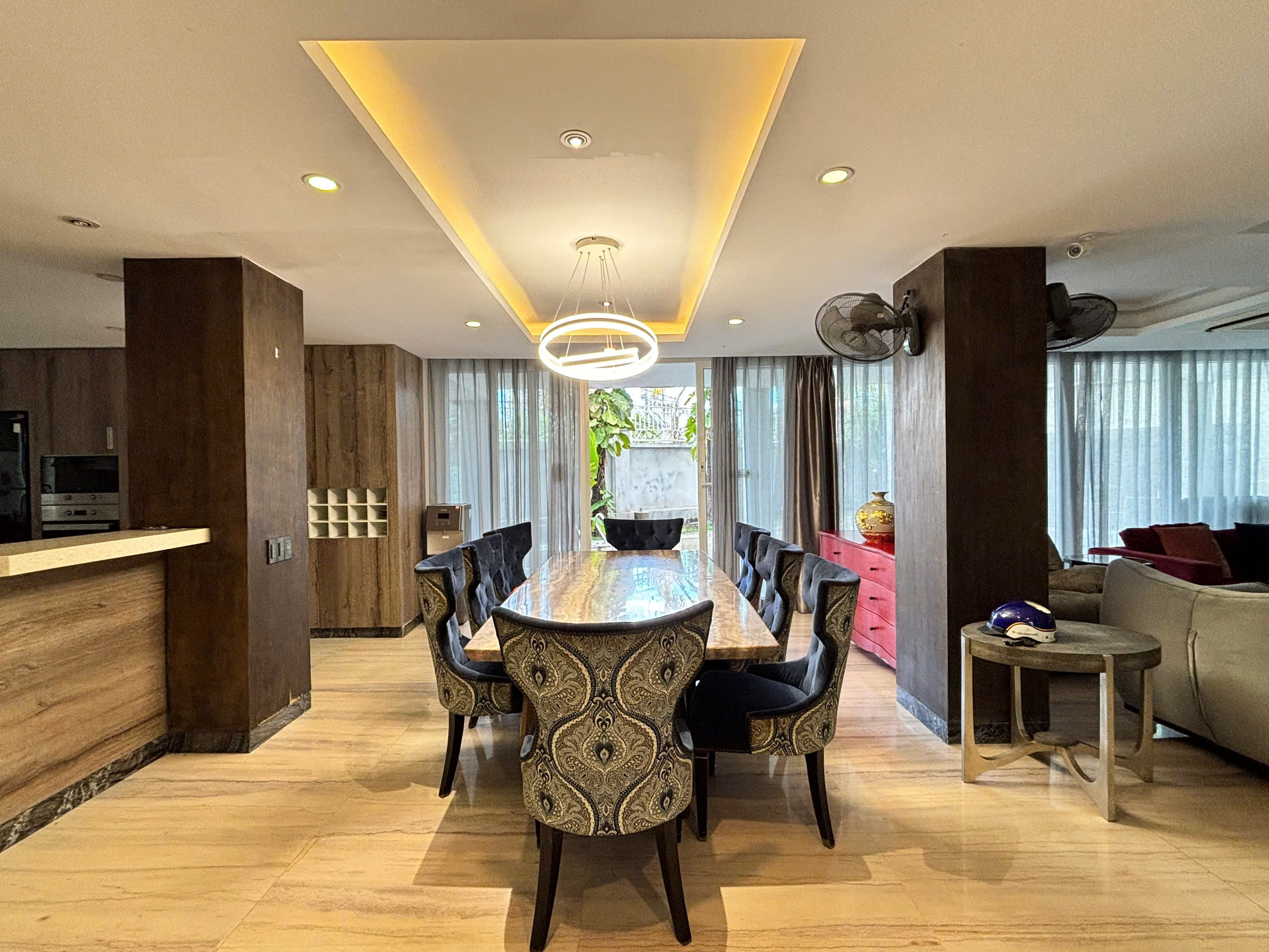 6-Bedroom Villa for Rent in Thao Dien 1000sqm 8,500 USD/month