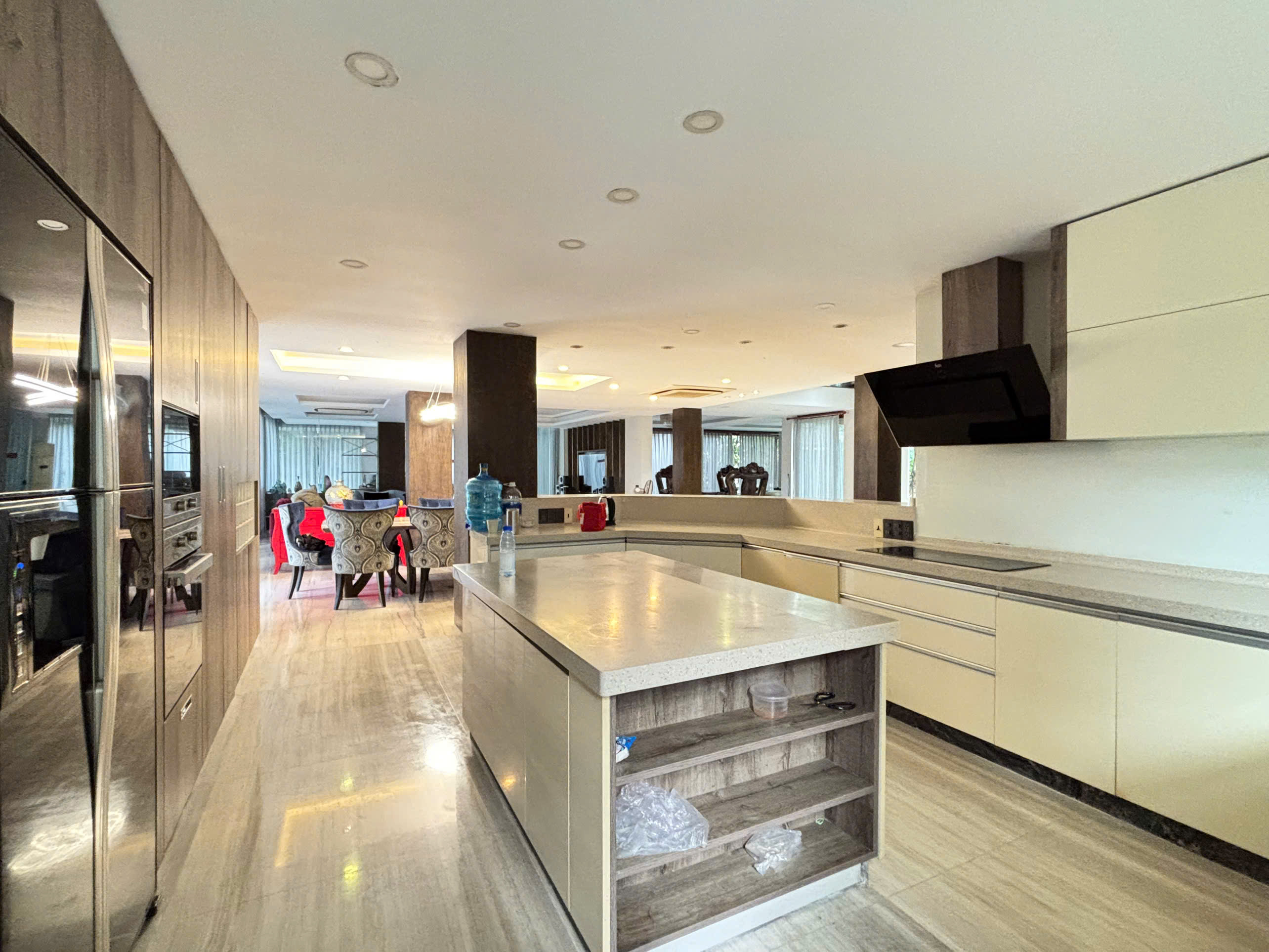 6-Bedroom Villa for Rent in Thao Dien 1000sqm 8,500 USD/month