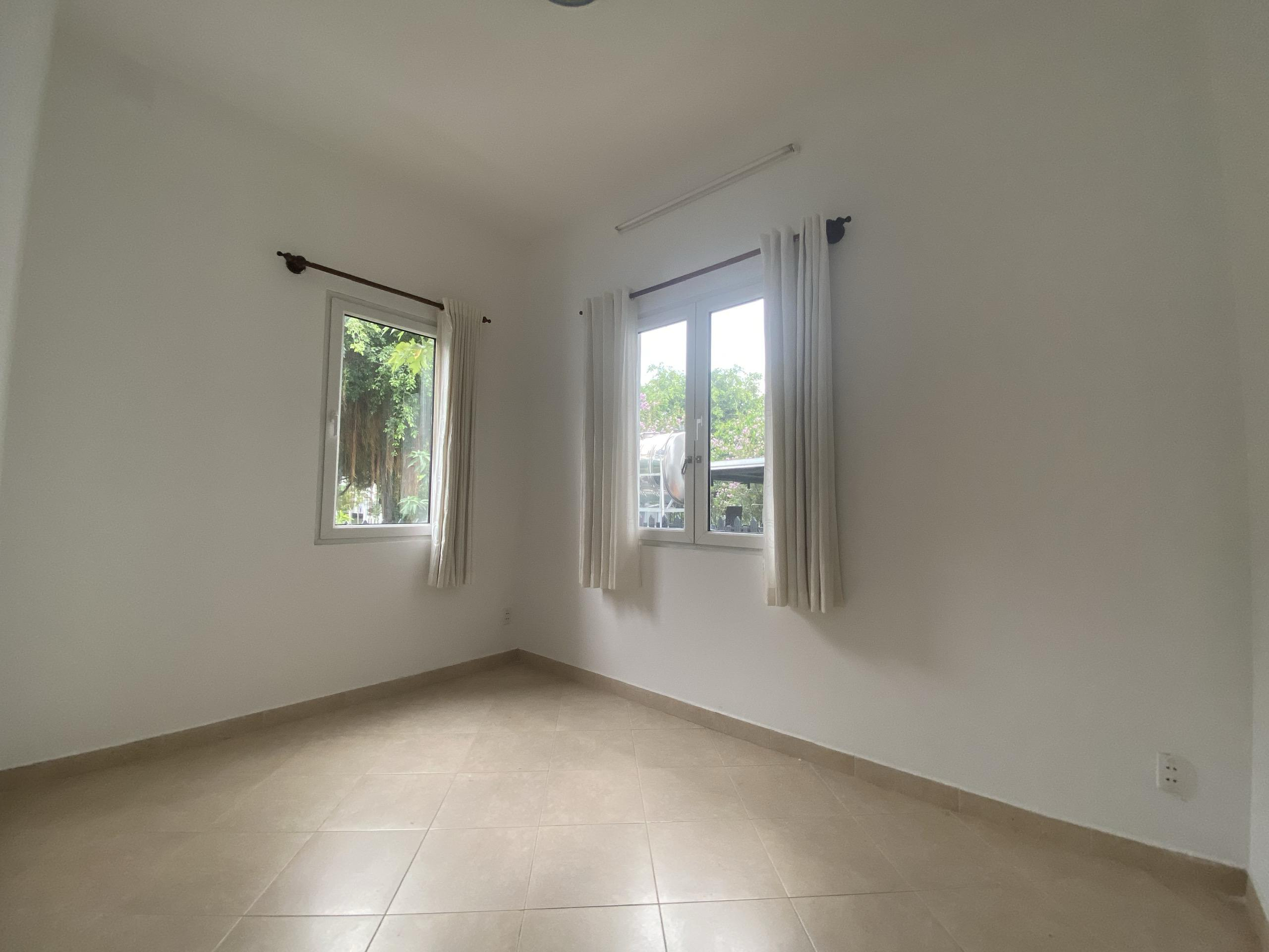 Four Bedrooms Pool Villa In Compound Thao Dien 2 District 2 HCM 500sqm 5,000 USD/month