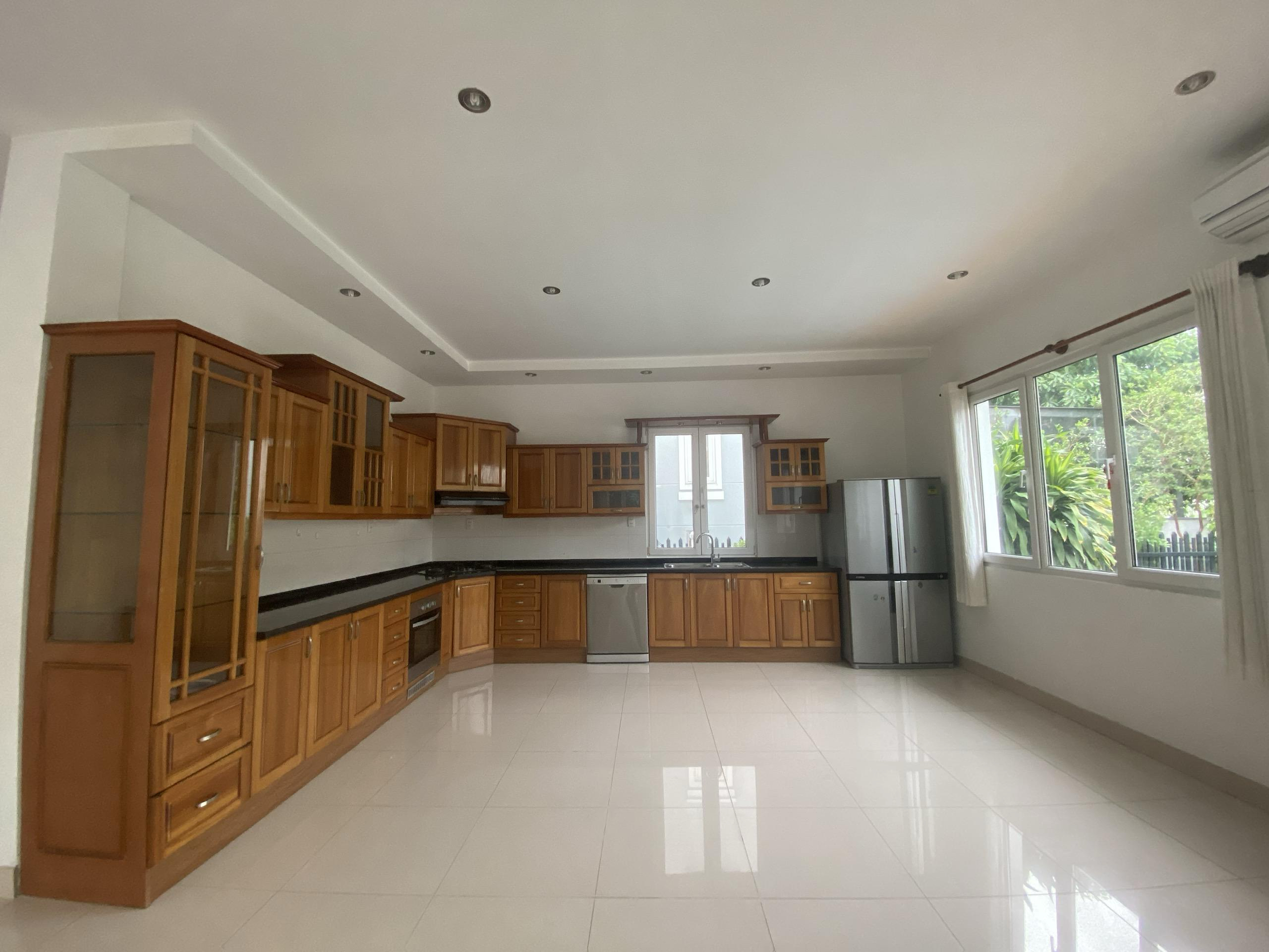 Four Bedrooms Pool Villa In Compound Thao Dien 2 District 2 HCM 500sqm 5,000 USD/month