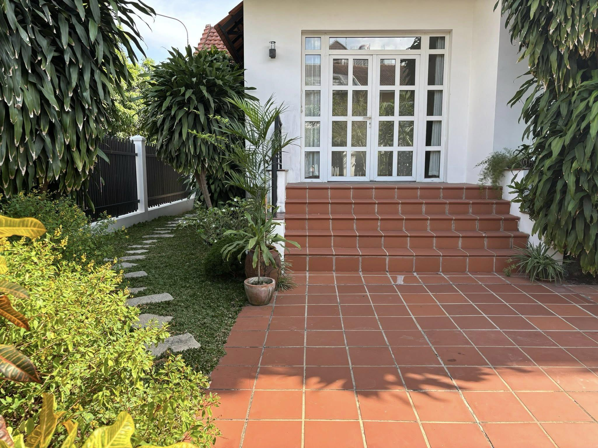 Four Bedrooms Pool Villa In Compound Thao Dien 2 District 2 HCM 500sqm 5,000 USD/month