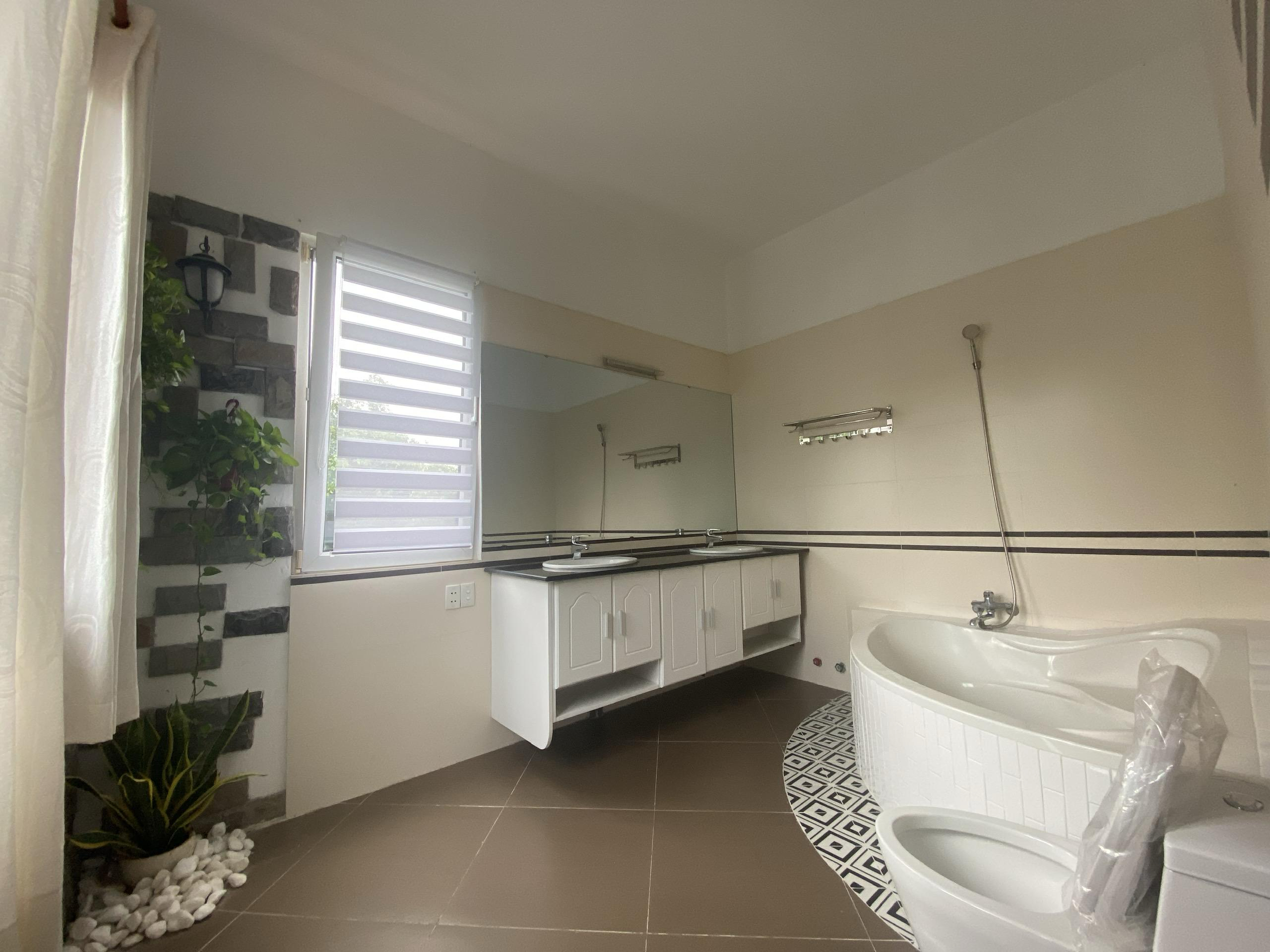 Four Bedrooms Pool Villa In Compound Thao Dien 2 District 2 HCM 500sqm 5,000 USD/month
