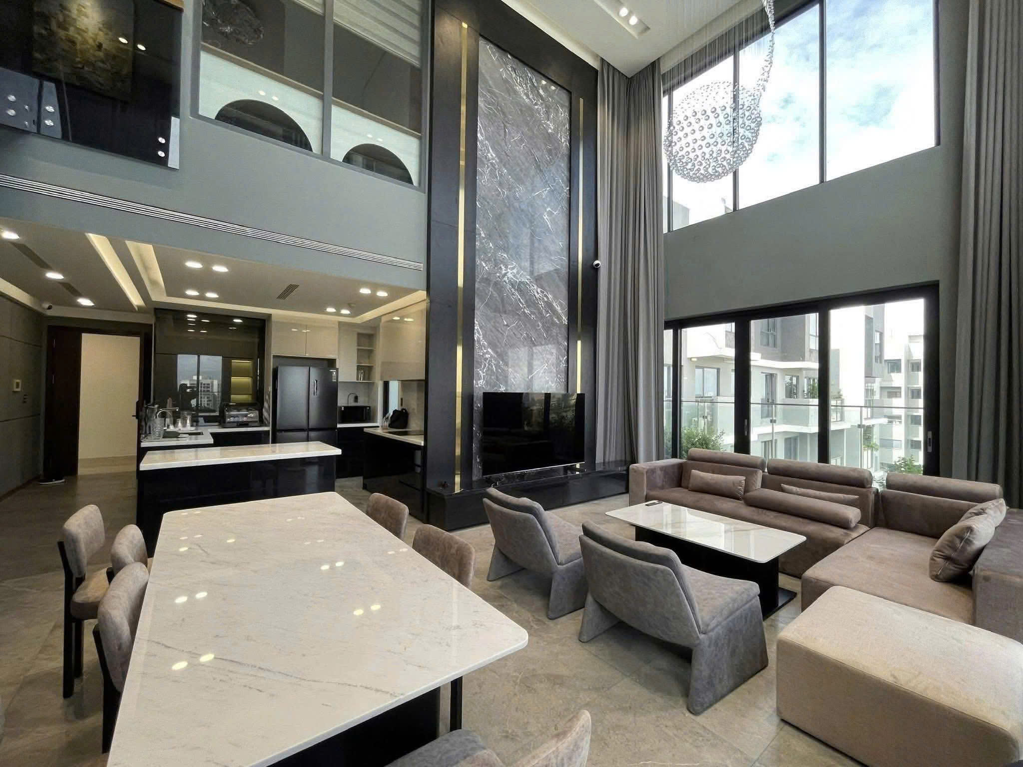 3-Bedroom Penthouse Apartment for Rent in Thanh My Loi 220sqm 4,900 USD/month