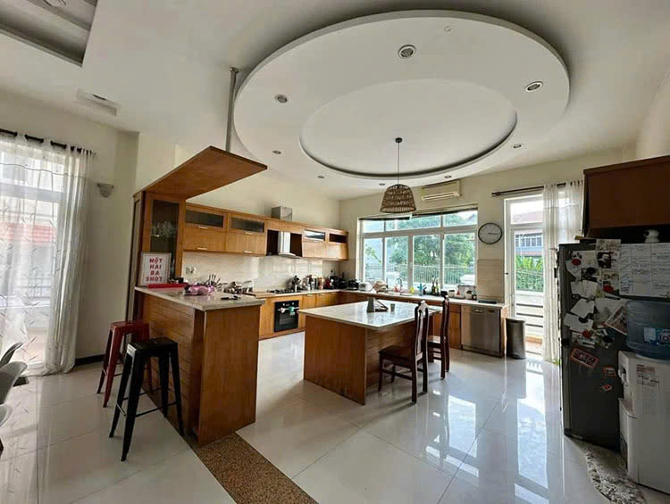 4-Bedroom Villa for Rent in Thao Dien 550sqm 6,600 USD/month