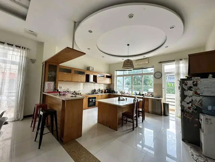 4-Bedroom Villa for Rent in Thao Dien 550sqm 6,600 USD/month