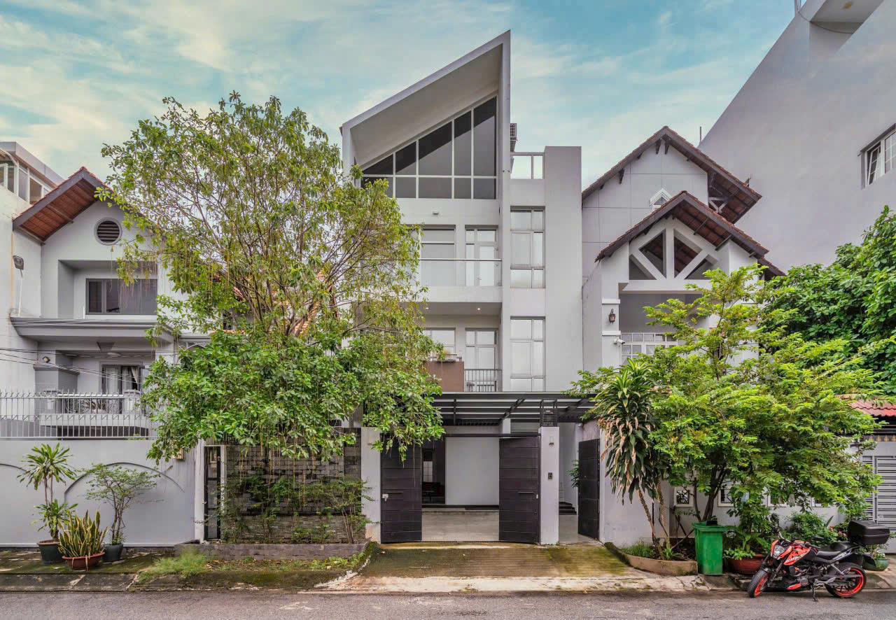 5-Bedroom Villa for Rent in Thao Dien 430sqm 4,200 /month