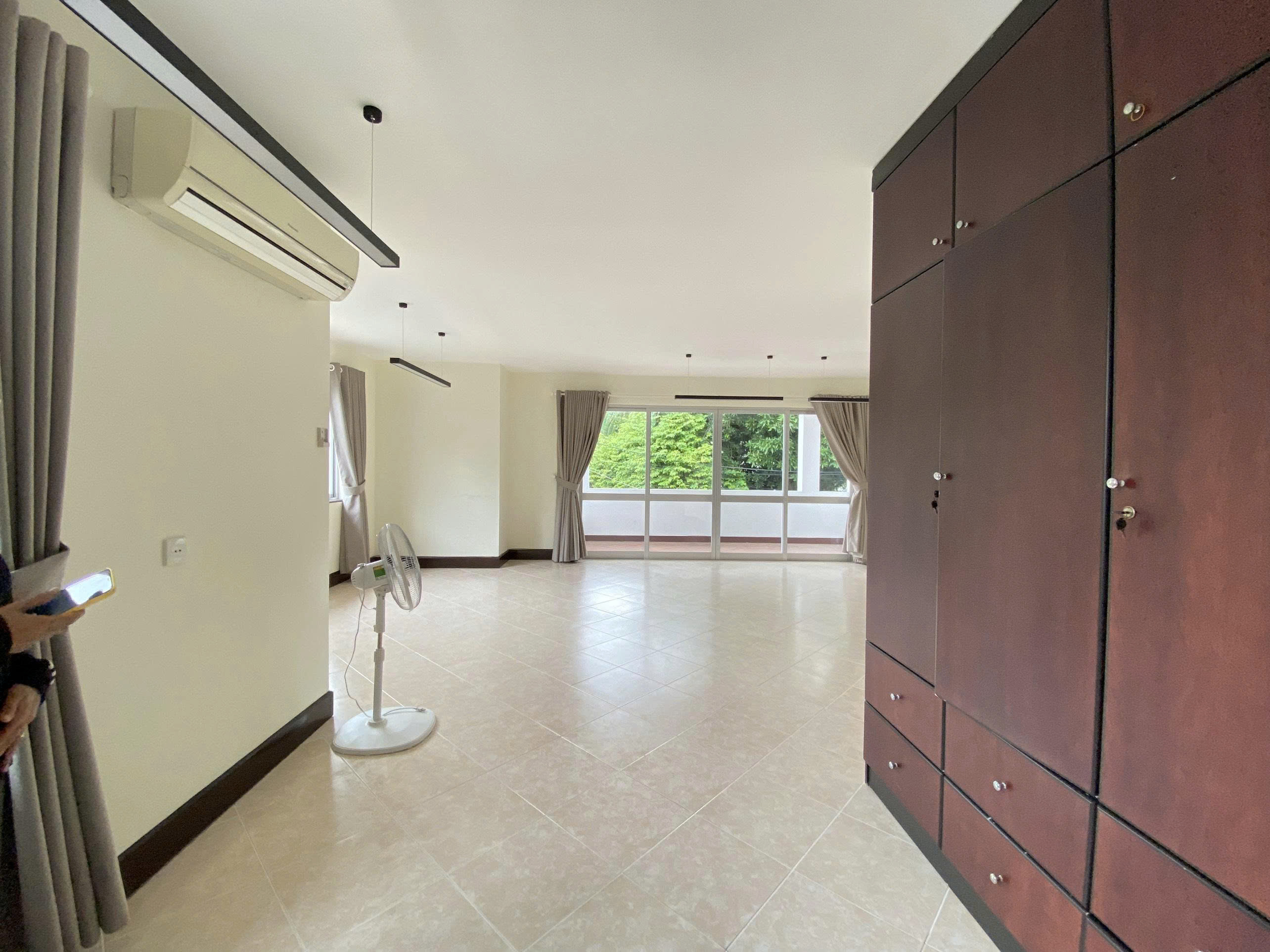 4-Bedroom Pool Villa for Rent in An Phu 700sqm 3,500 USD/month