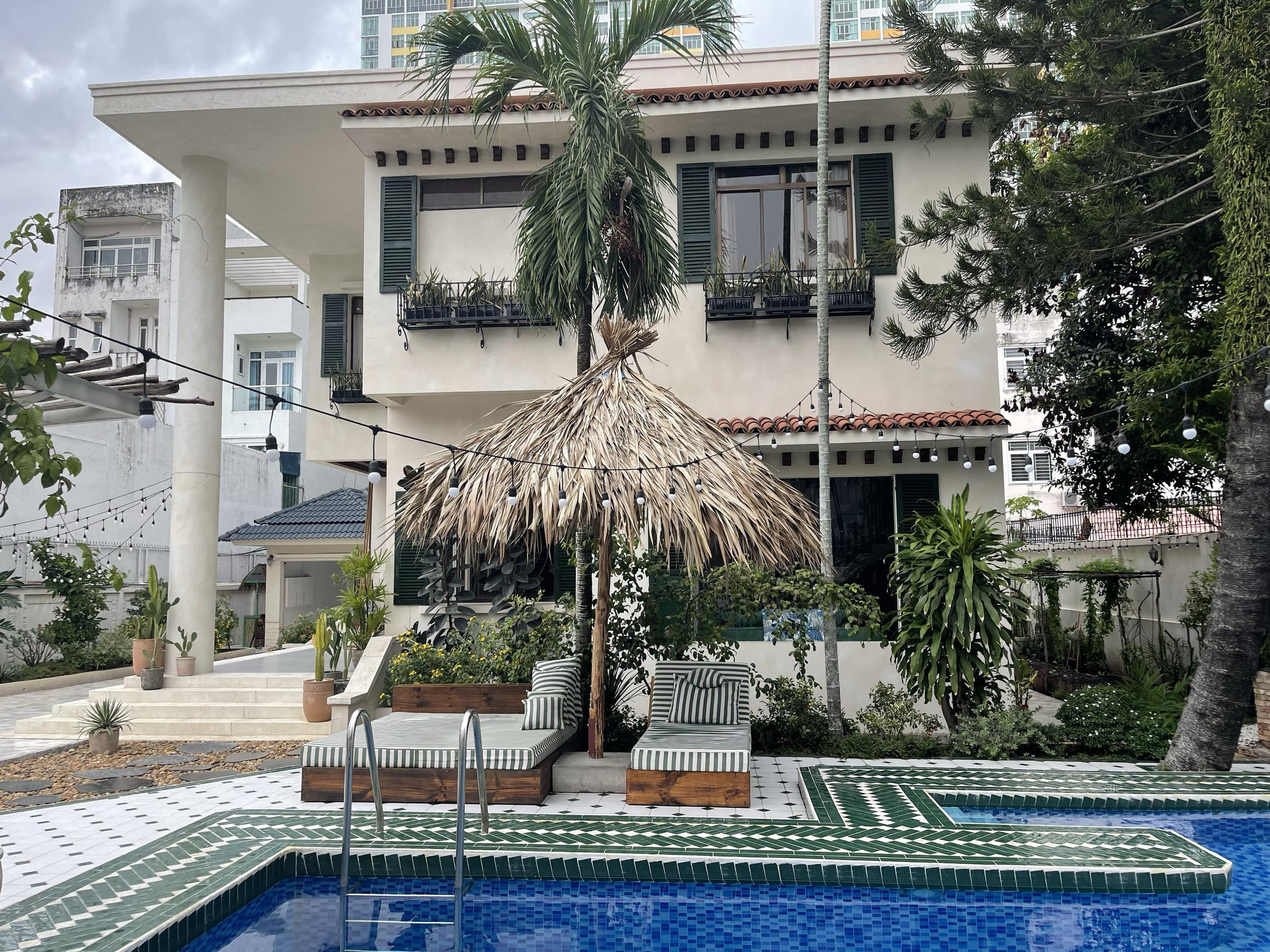 4-Bedroom Villa for Rent in An Phu 800sqm 5,500 USD/month