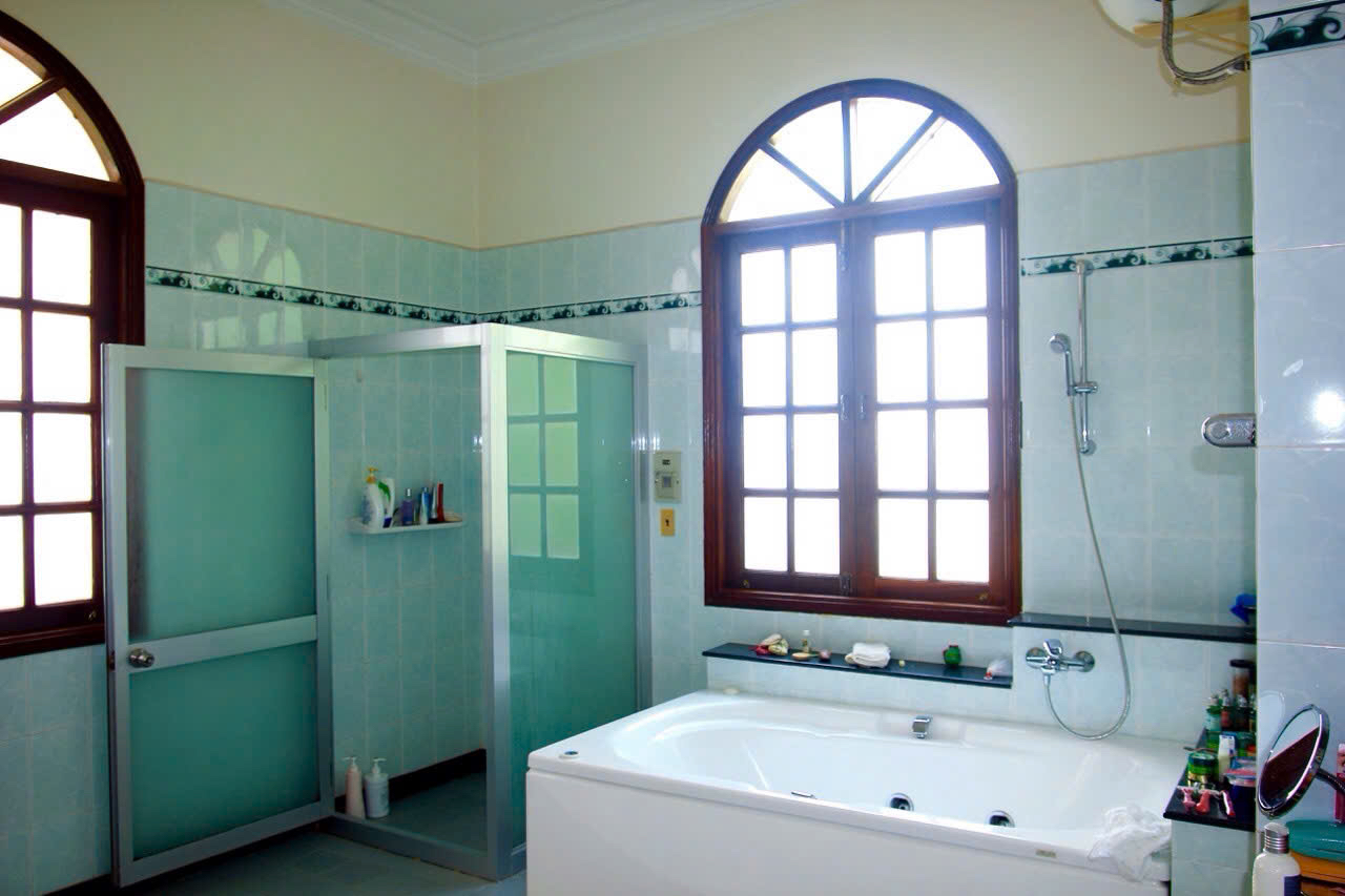 4-Bedroom Pool Villa for Rent in Thao Dien 500sqm 3,800 USD/month