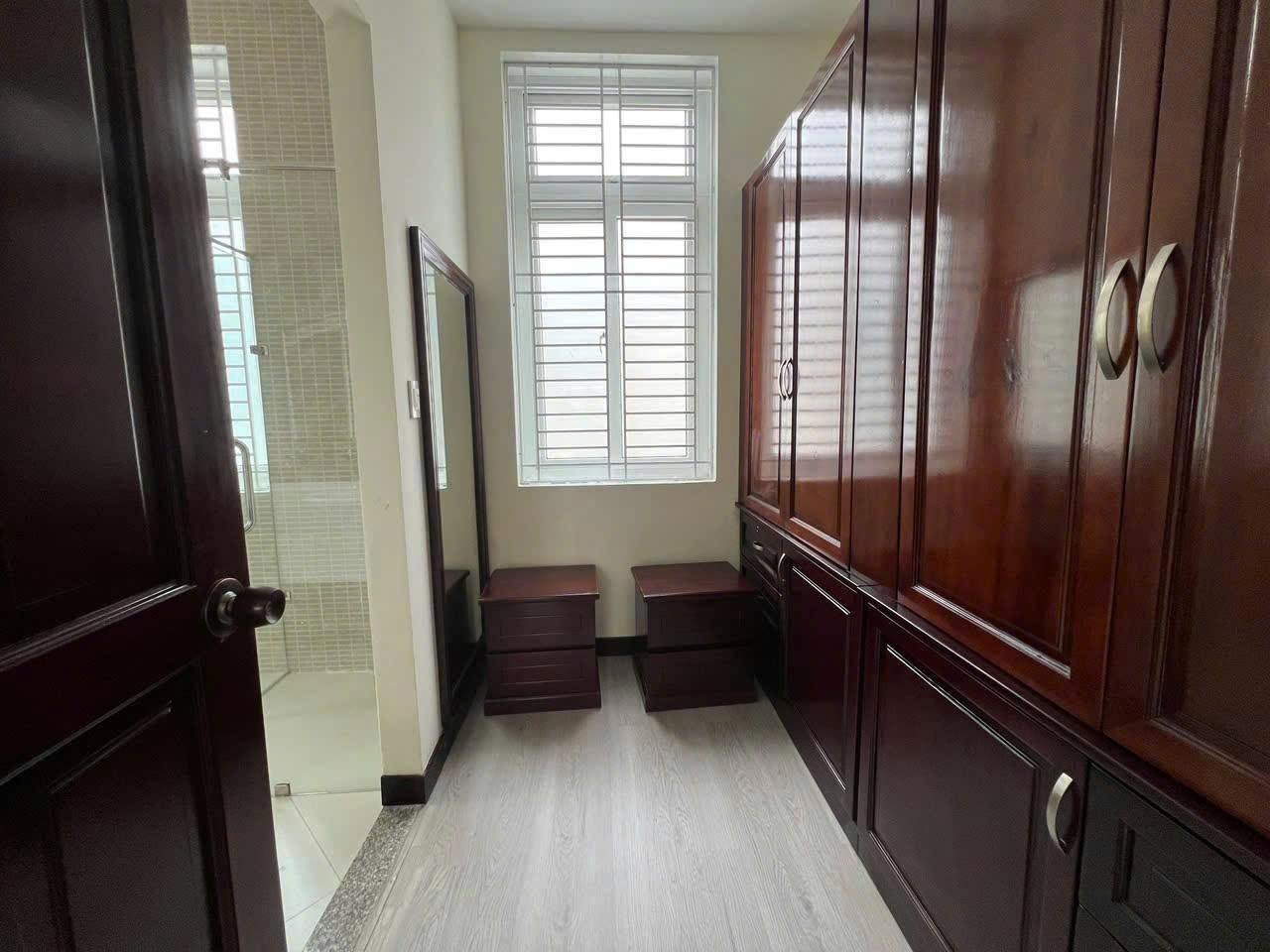 4-Bedroom Villa for Rent in Thao Dien 400sqm 4,000 USD/month