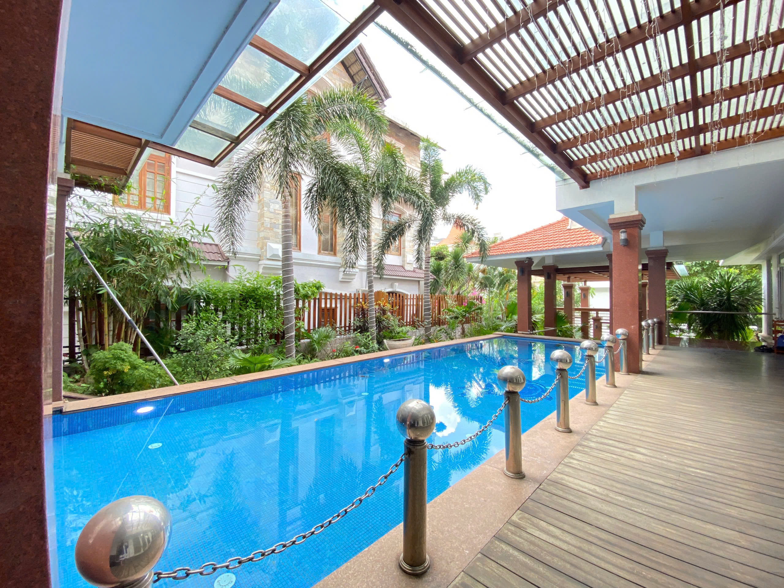 Big Villa For Rent in Compound 200 Nguyen Van Huong Thao Dien Ward Thu Duc City 600sqm 6,000 USD/month