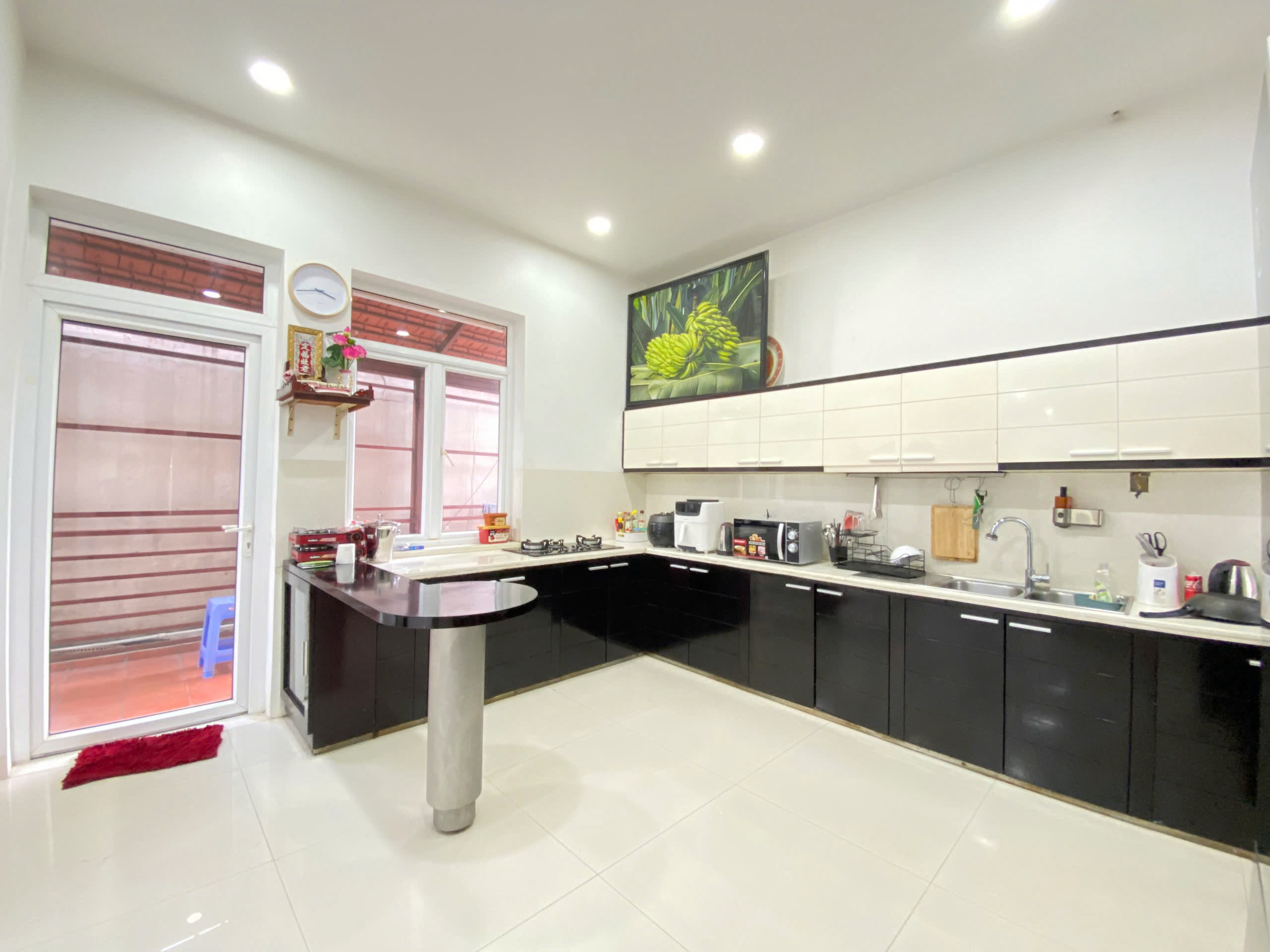 Big Villa For Rent in Compound 200 Nguyen Van Huong Thao Dien Ward Thu Duc City 600sqm 6,000 USD/month