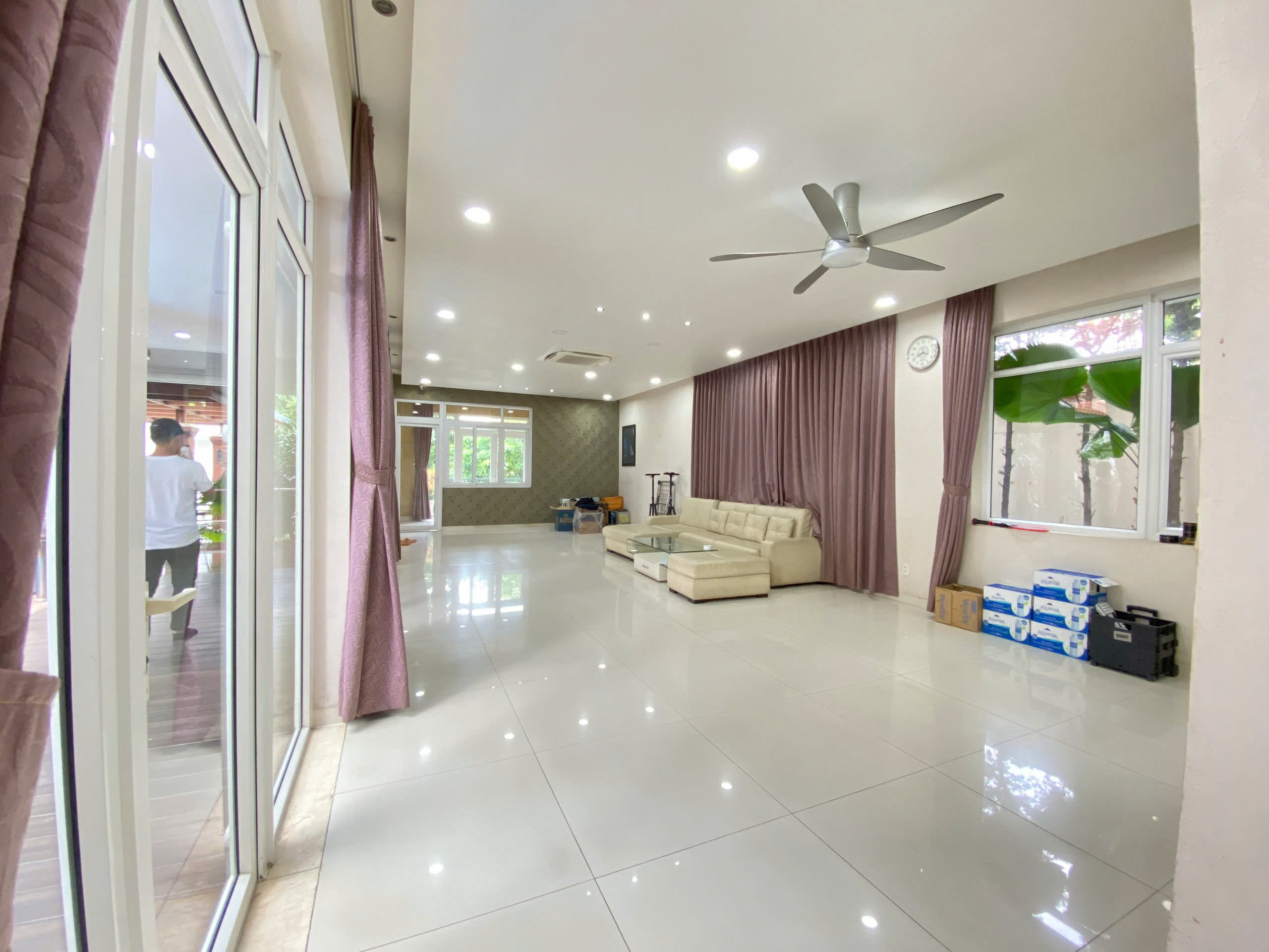 Big Villa For Rent in Compound 200 Nguyen Van Huong Thao Dien Ward Thu Duc City 600sqm 6,000 USD/month