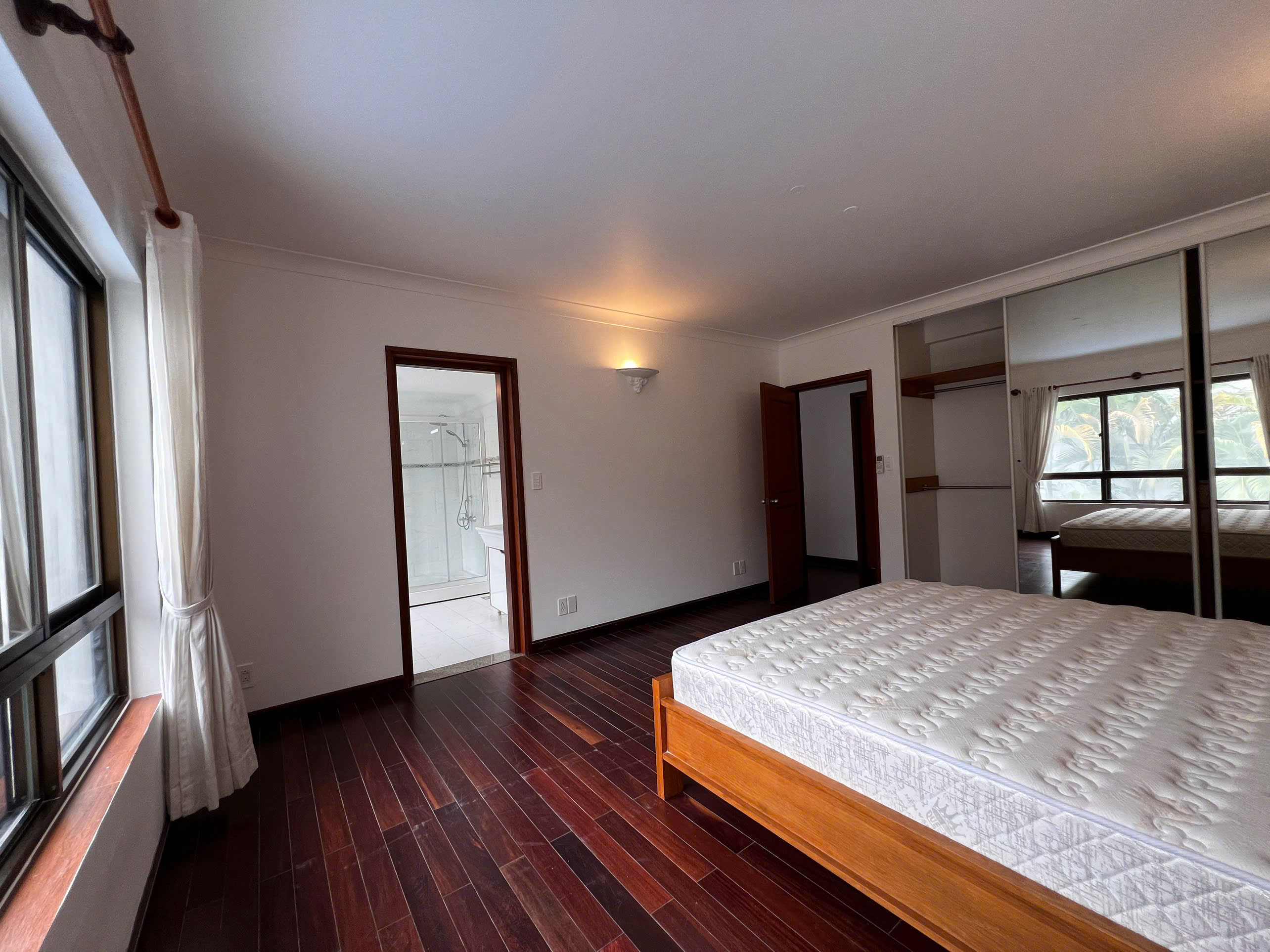Very Nice Garden Villa For Rent in Road 44 Thao Dien Ho Chi Minh 533sqm 5,000 USD/month