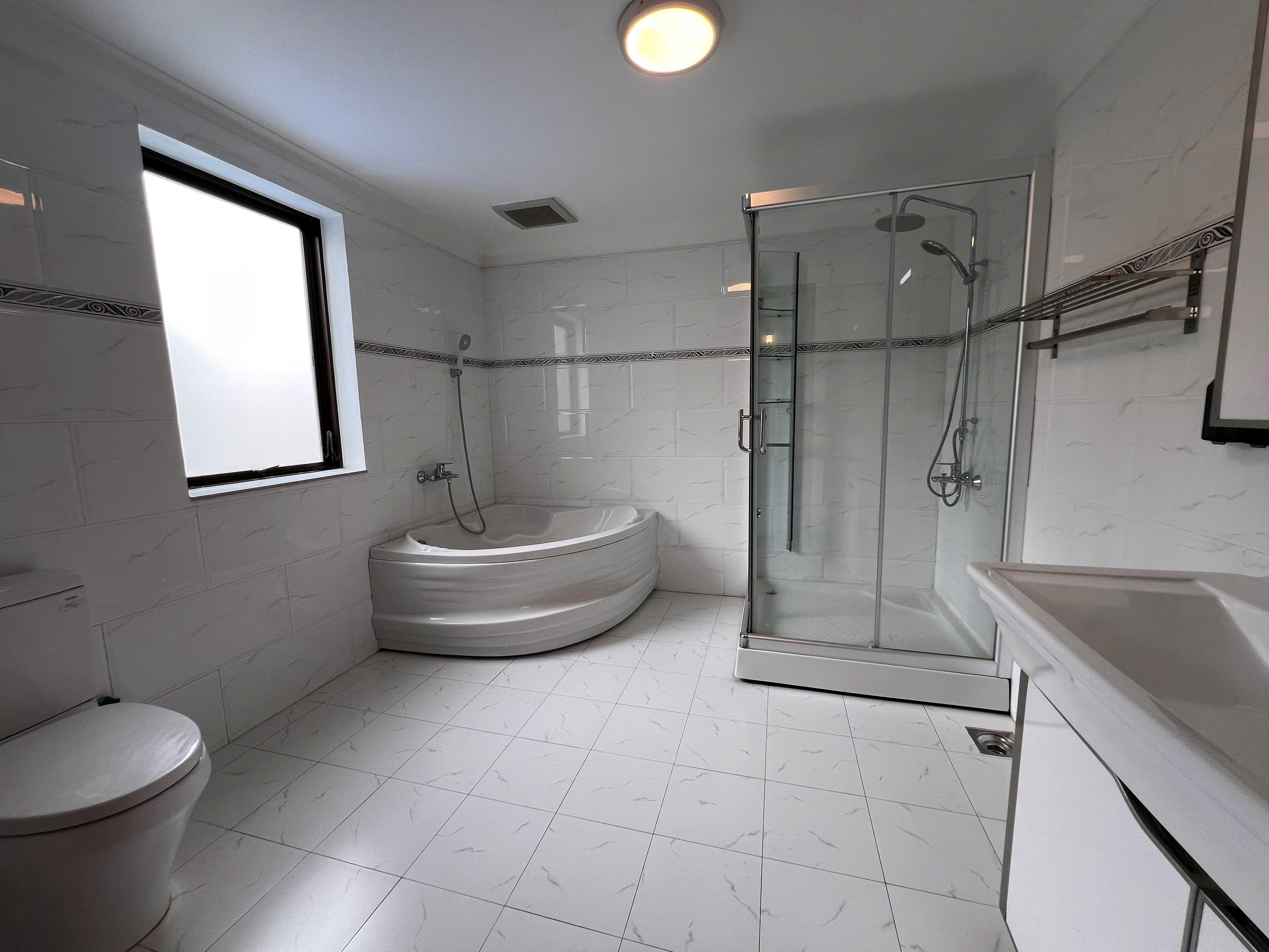 Very Nice Garden Villa For Rent in Road 44 Thao Dien Ho Chi Minh 533sqm 5,000 USD/month