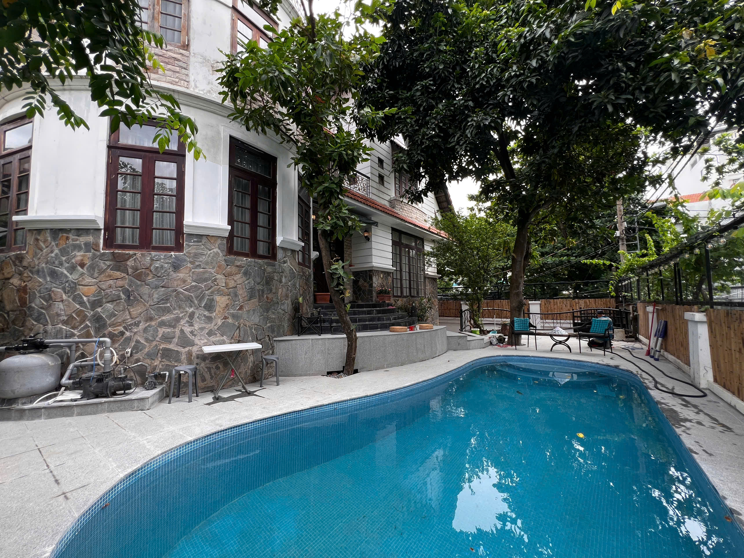 Villa for Rent on Duong 42 Thao Dien – 5BR 550sqm 4,800 USD/month