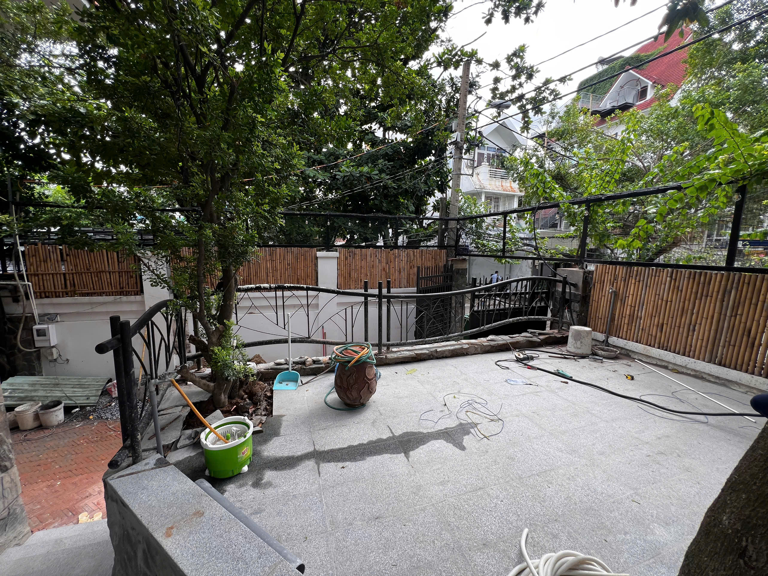 Villa for Rent on Duong 42 Thao Dien – 5BR 550sqm 4,800 USD/month