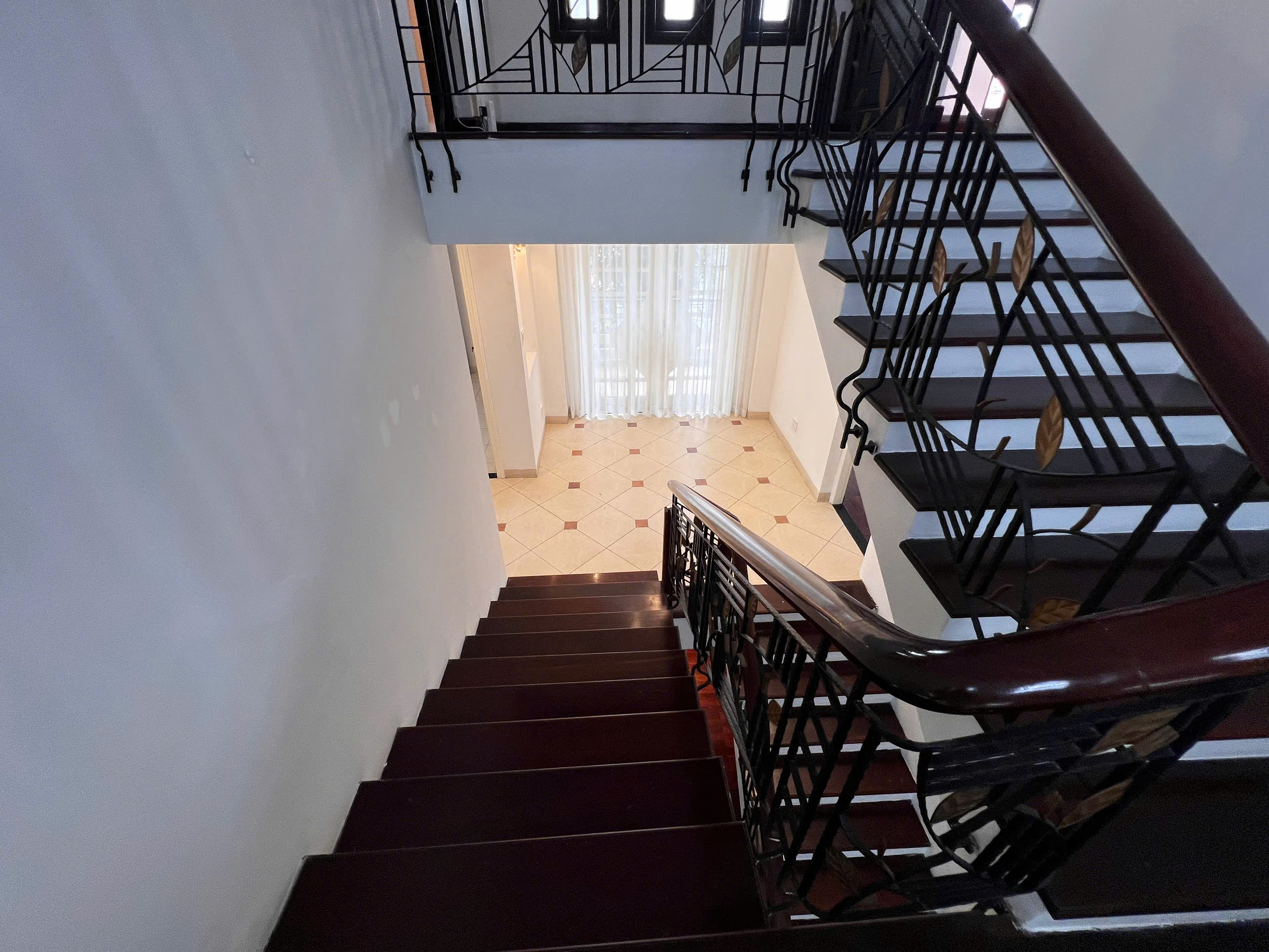 Villa for Rent on Duong 42 Thao Dien – 5BR 550sqm 4,800 USD/month
