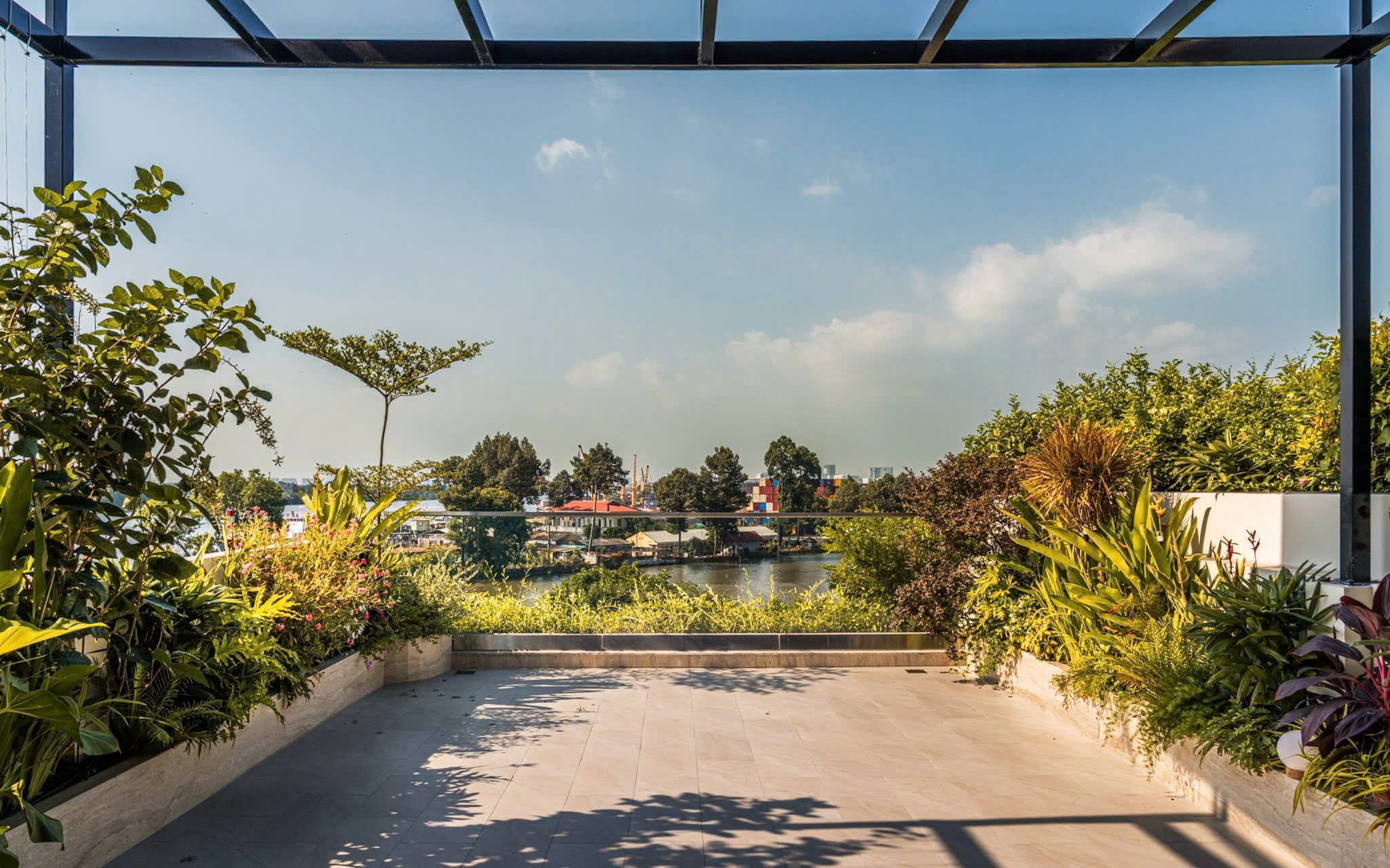 4-Bedroom Villa for Rent in An Phu 6,000 USD/month