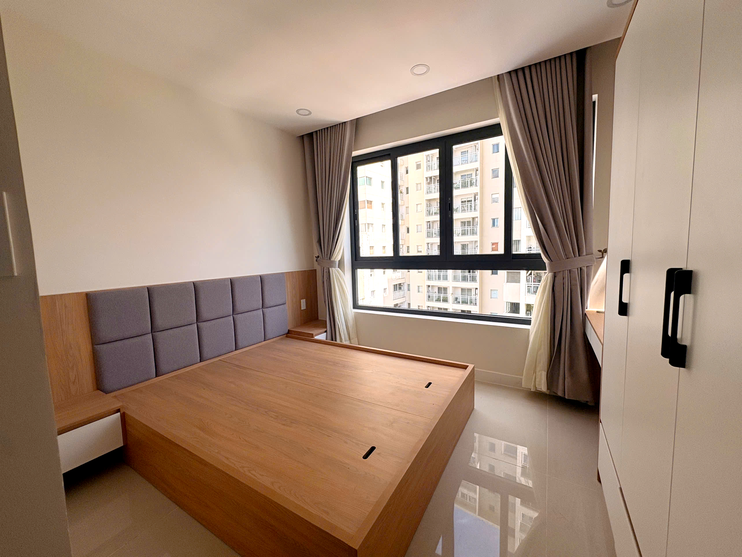 2-Bedroom Apartment for Rent in Thao Dien 80sqm 1,000 USD/month