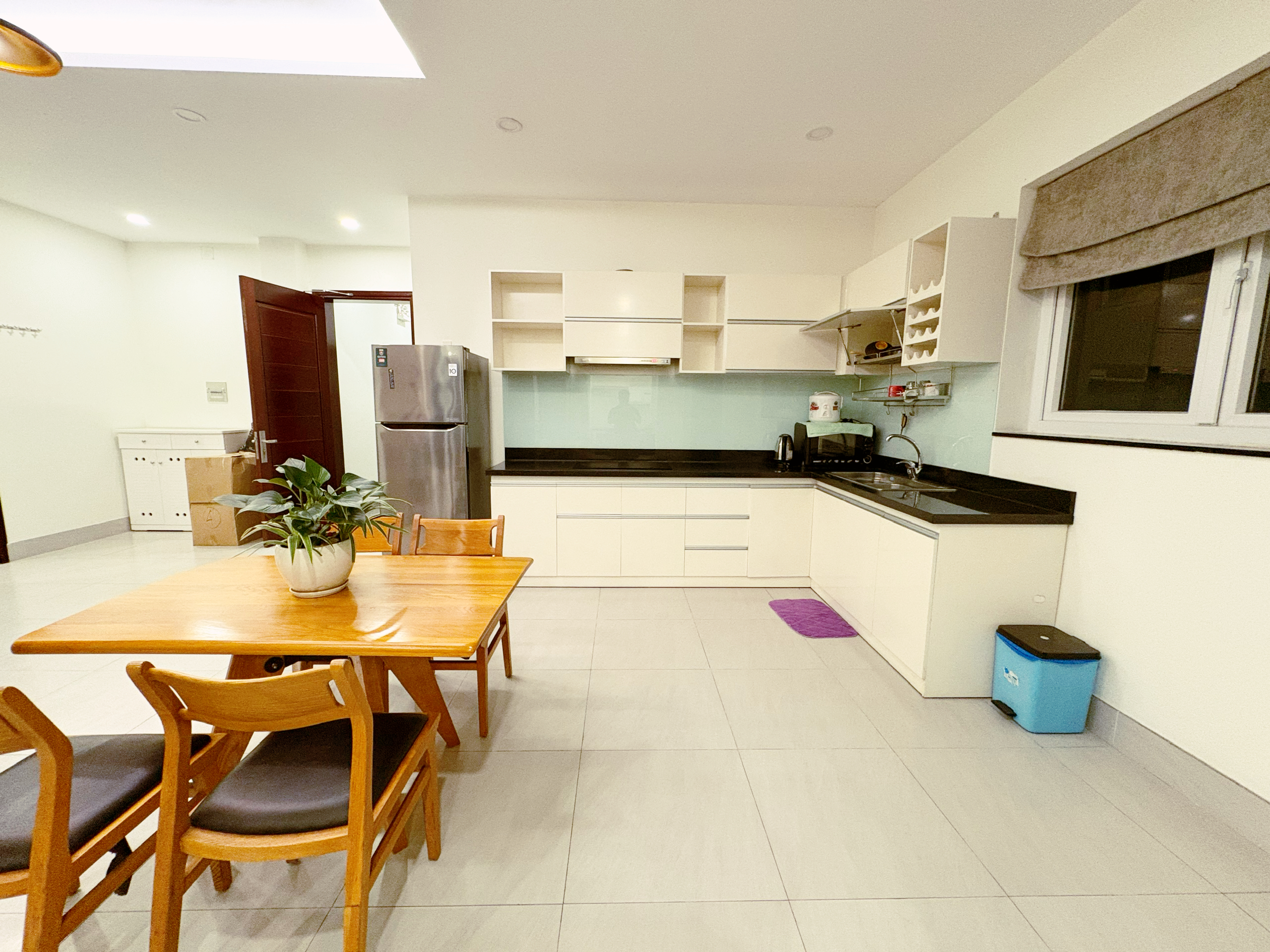 2-Bedroom Serviced Apartment for Rent in Thao Dien 100sqm 950 USD/month