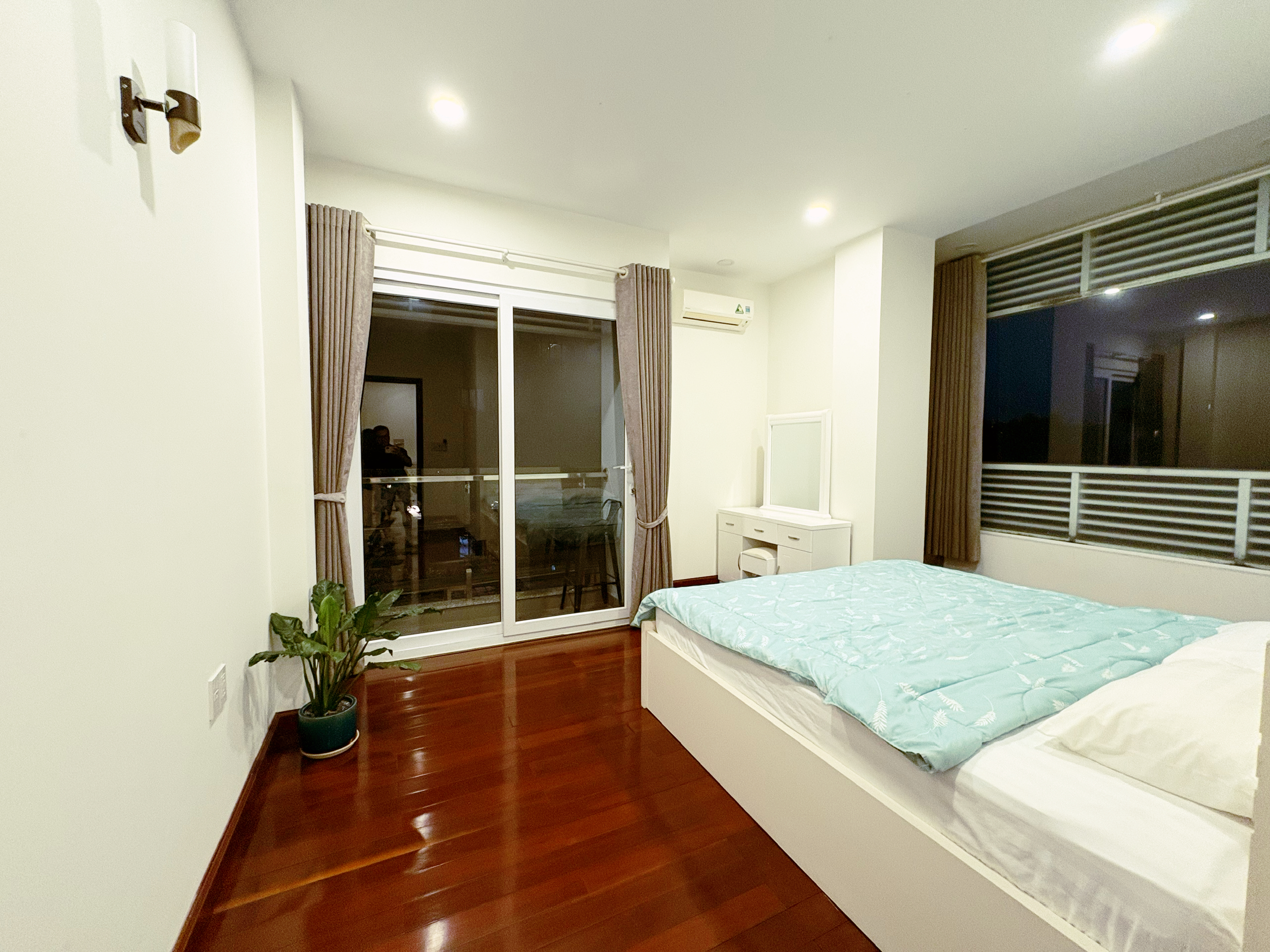 2-Bedroom Serviced Apartment for Rent in Thao Dien 100sqm 950 USD/month