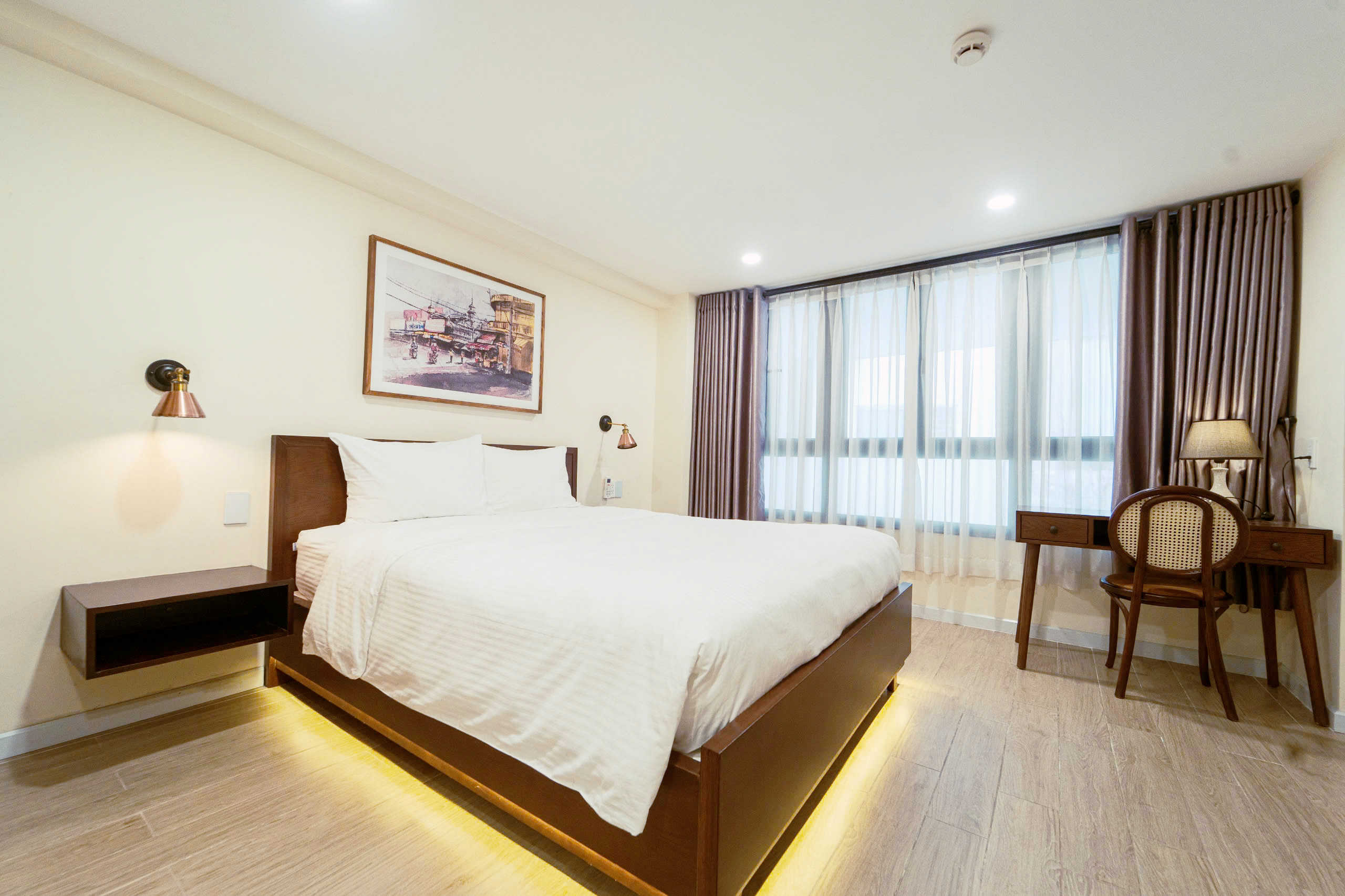 Duplex 1-Bedroom Serviced Apartment for Rent in District 1 Ho Chi Minh City - $680/month 50sqm 650 USD/month