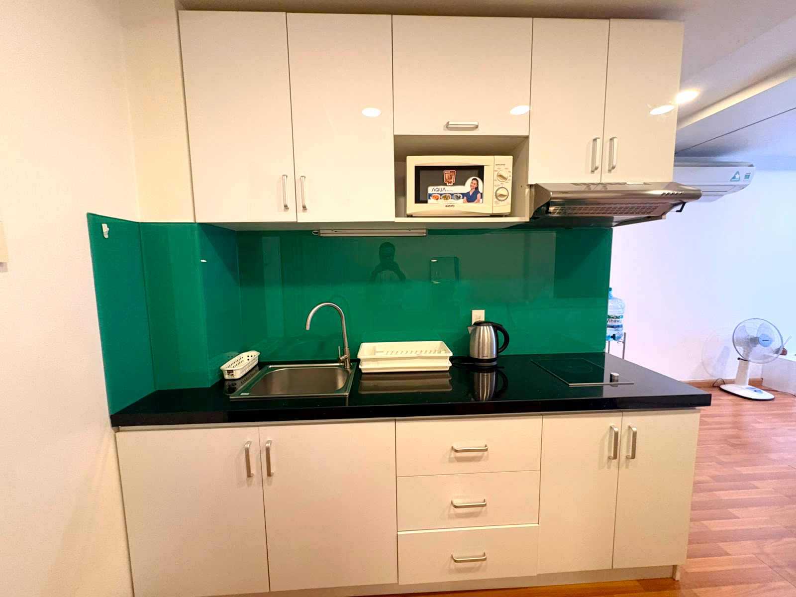Studio Apartment for Rent District 1 HCMC, $450/month, Dakao 45sqm 450 USD/month