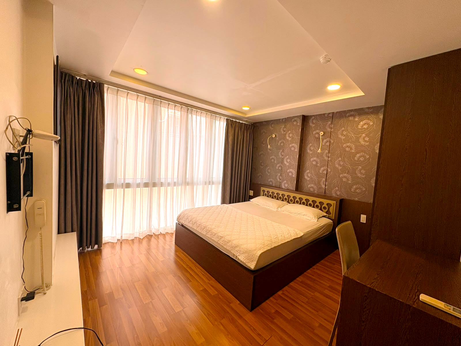 Studio Apartment for Rent District 1 HCMC, $450/month, Dakao 45sqm 450 USD/month