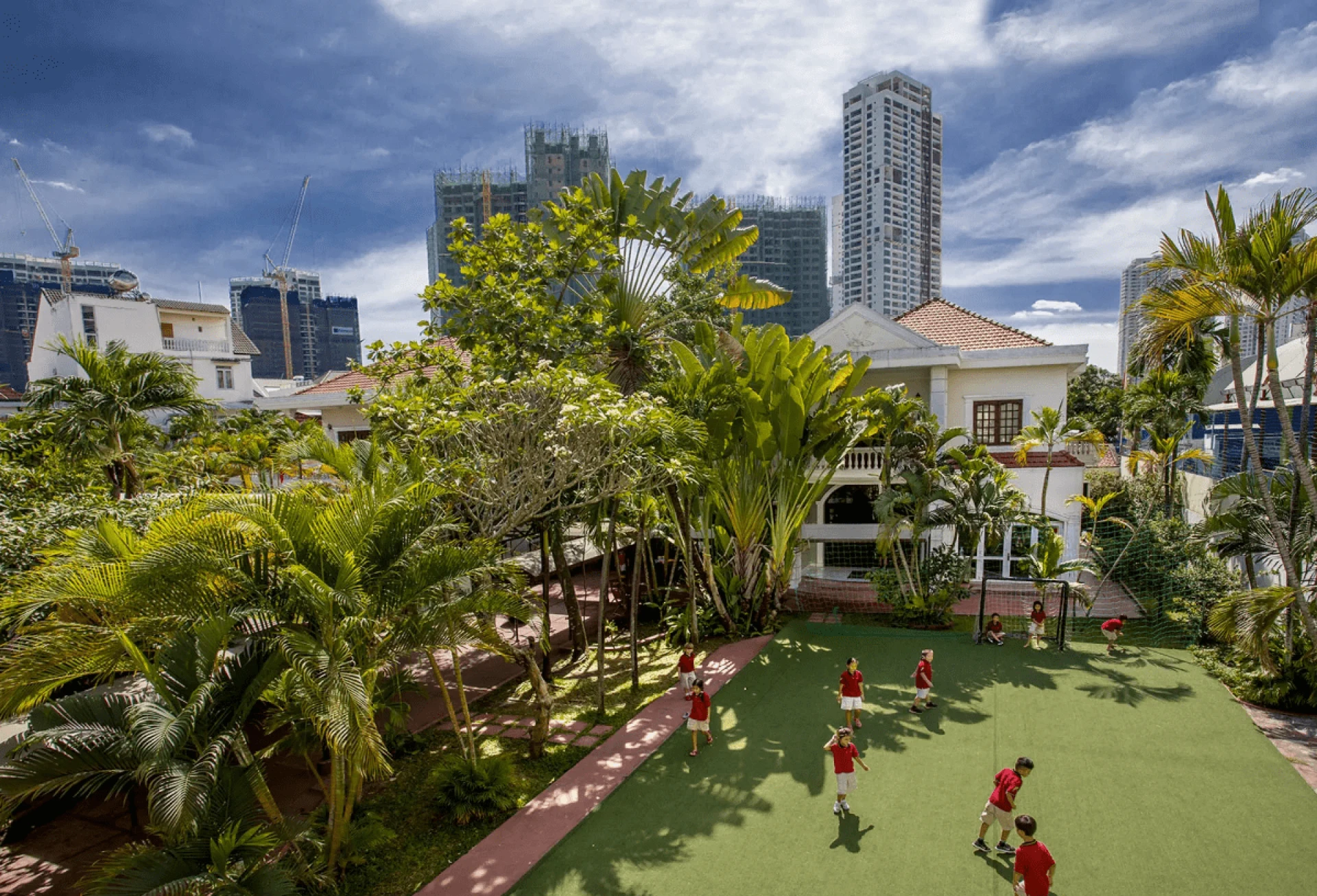German Expat Community in Ho Chi Minh City 2026: Where They Live & Gather
