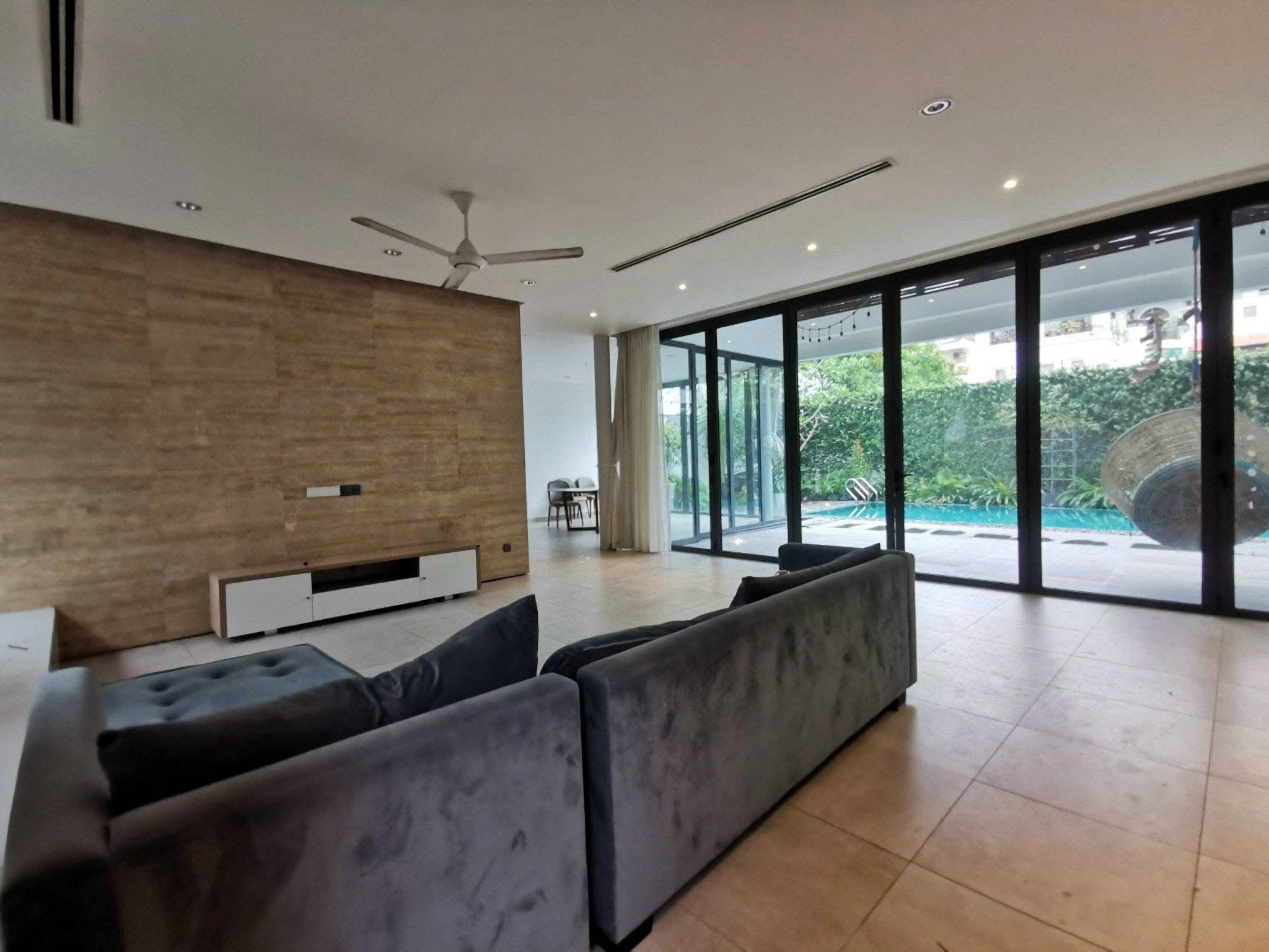 Super Luxury Villa for Rent in Thao Dien, District 2 — $7,550/month 550sqm 7,500 USD/month