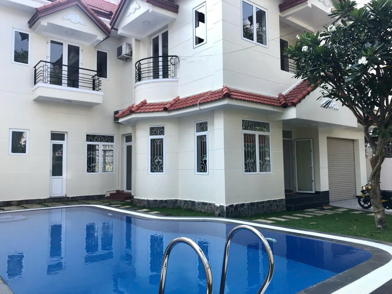 4-Bedroom Villa for Rent Thao Dien, $3700/month 550sqm 3,700 USD/month