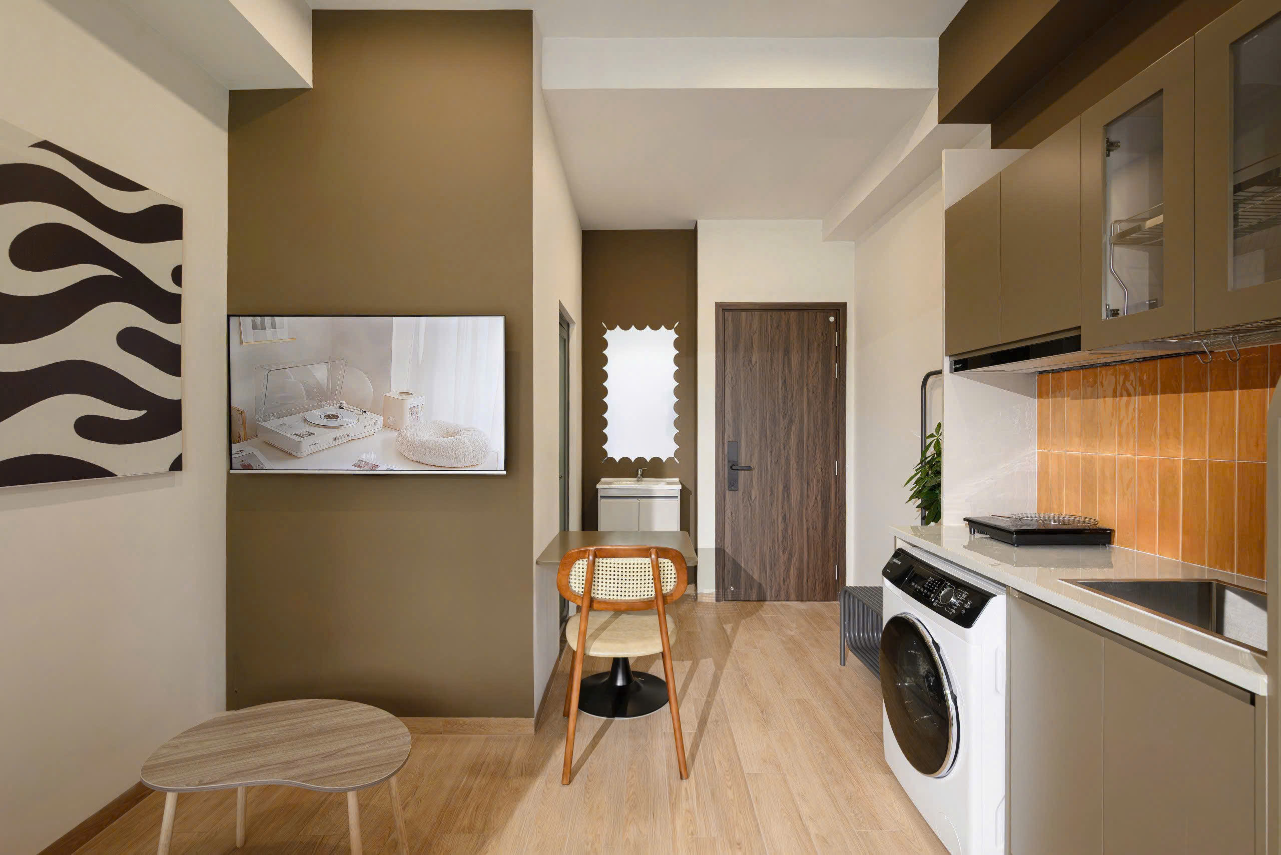 Studio Apartment for Rent in Binh Thanh District, HCMC — $600/month 35sqm 550 USD/month